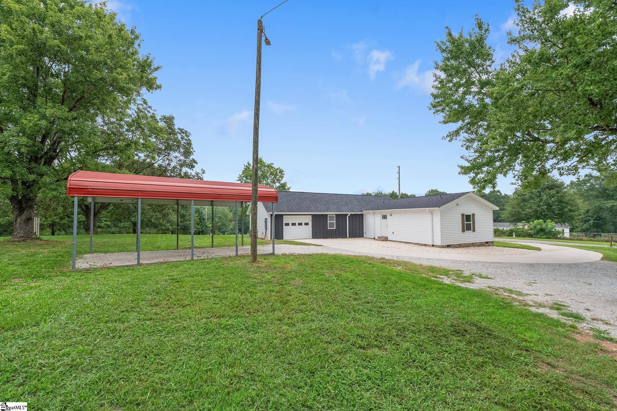 351 Morgan Road Wellford, SC 29385