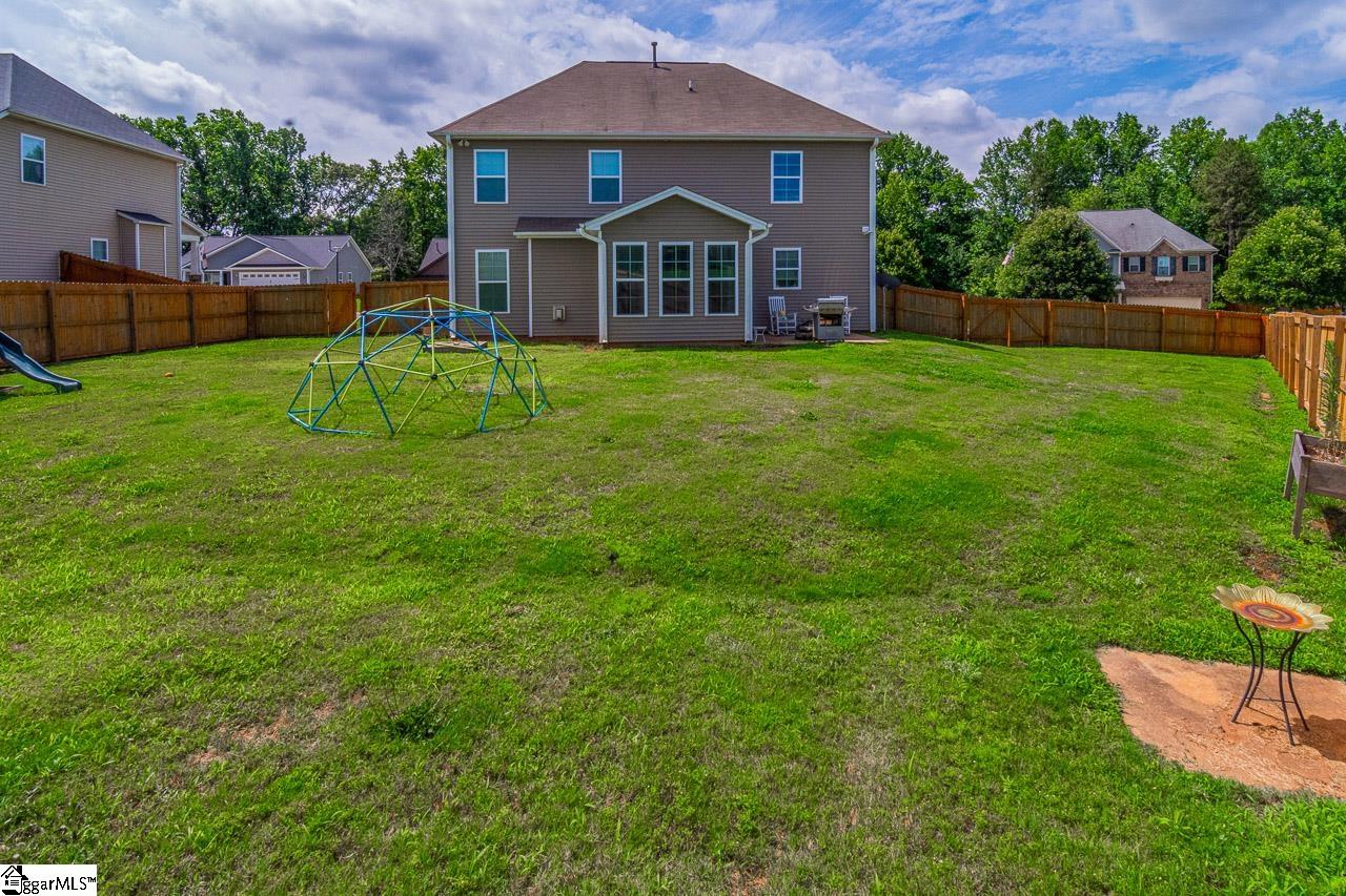 208 Castleton Circle Boiling Springs, SC 29316