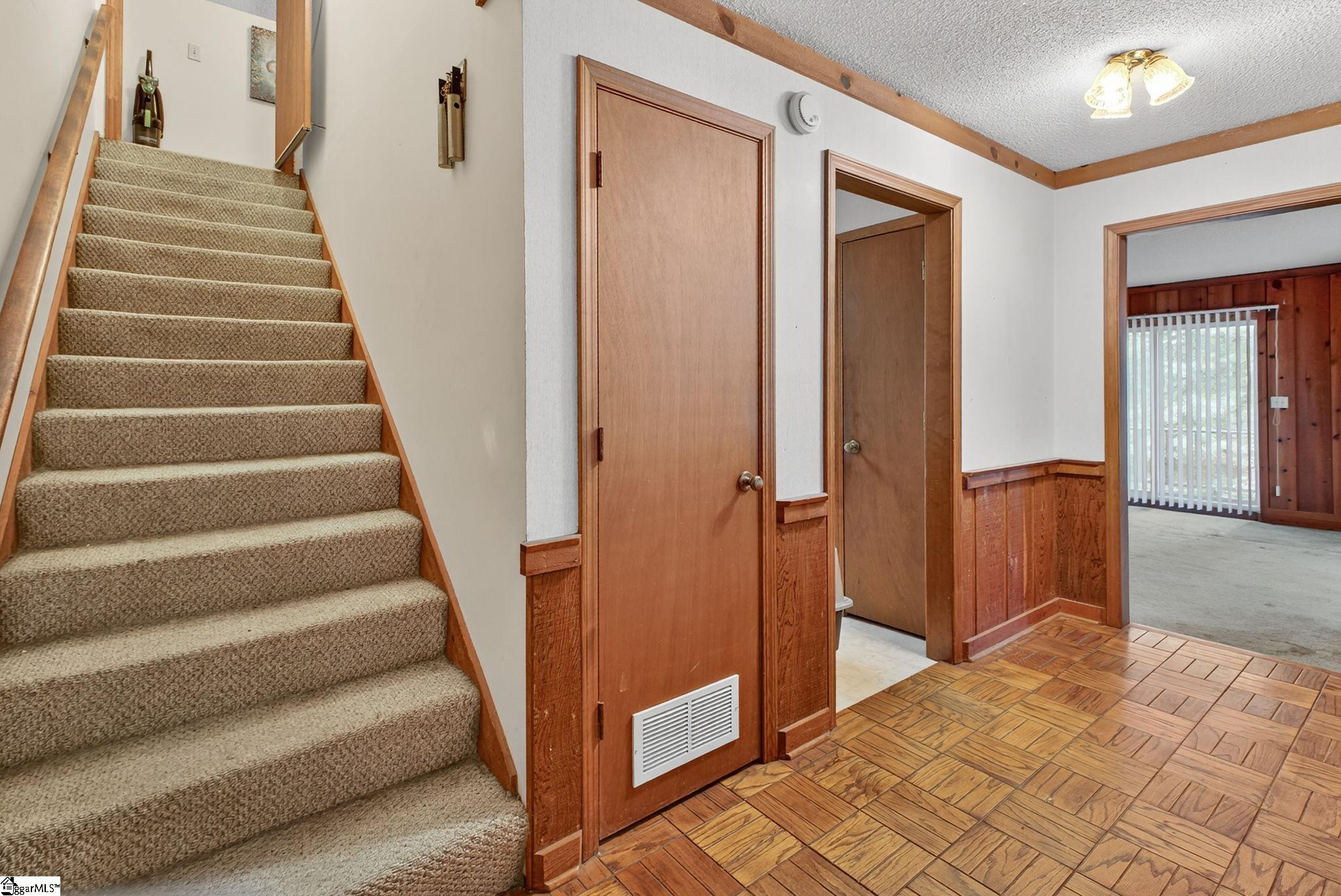 291 Dean Road Greer, SC 29651