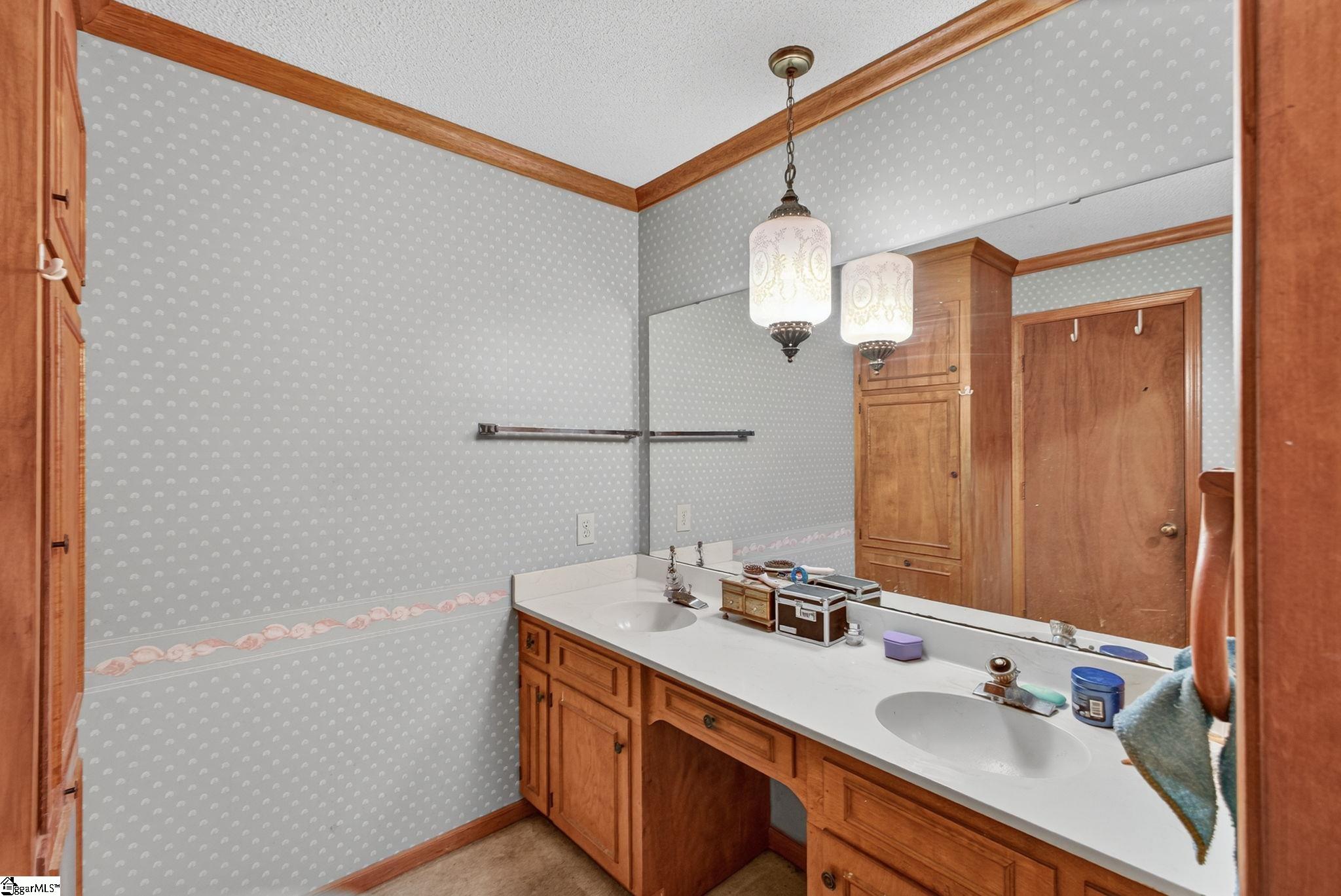 291 Dean Road Greer, SC 29651