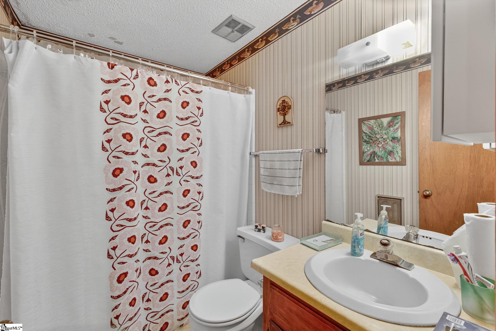 291 Dean Road Greer, SC 29651