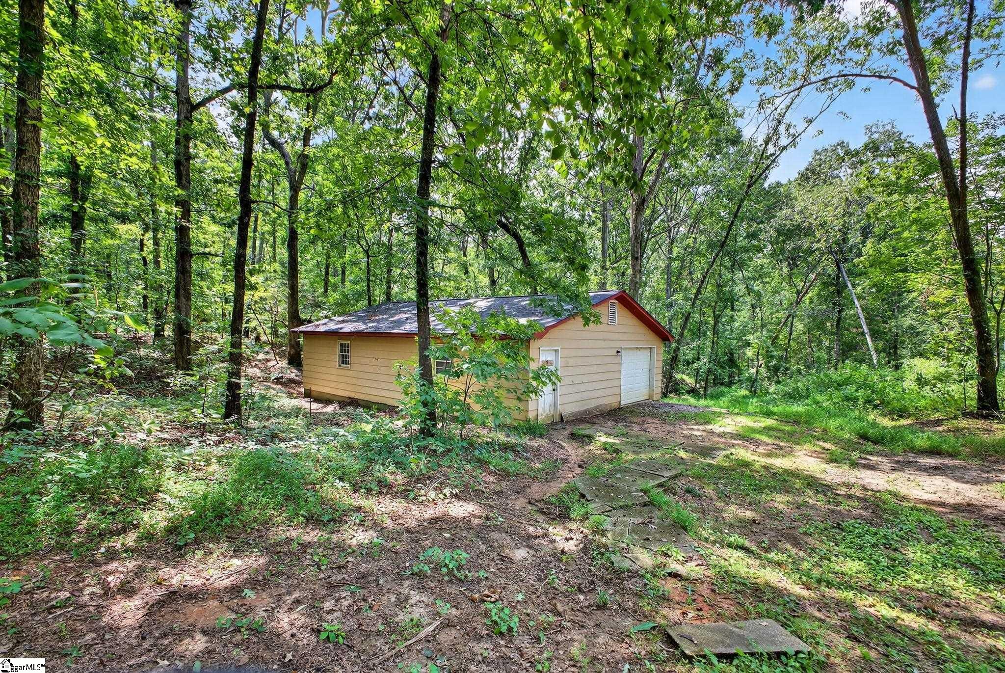 291 Dean Road Greer, SC 29651
