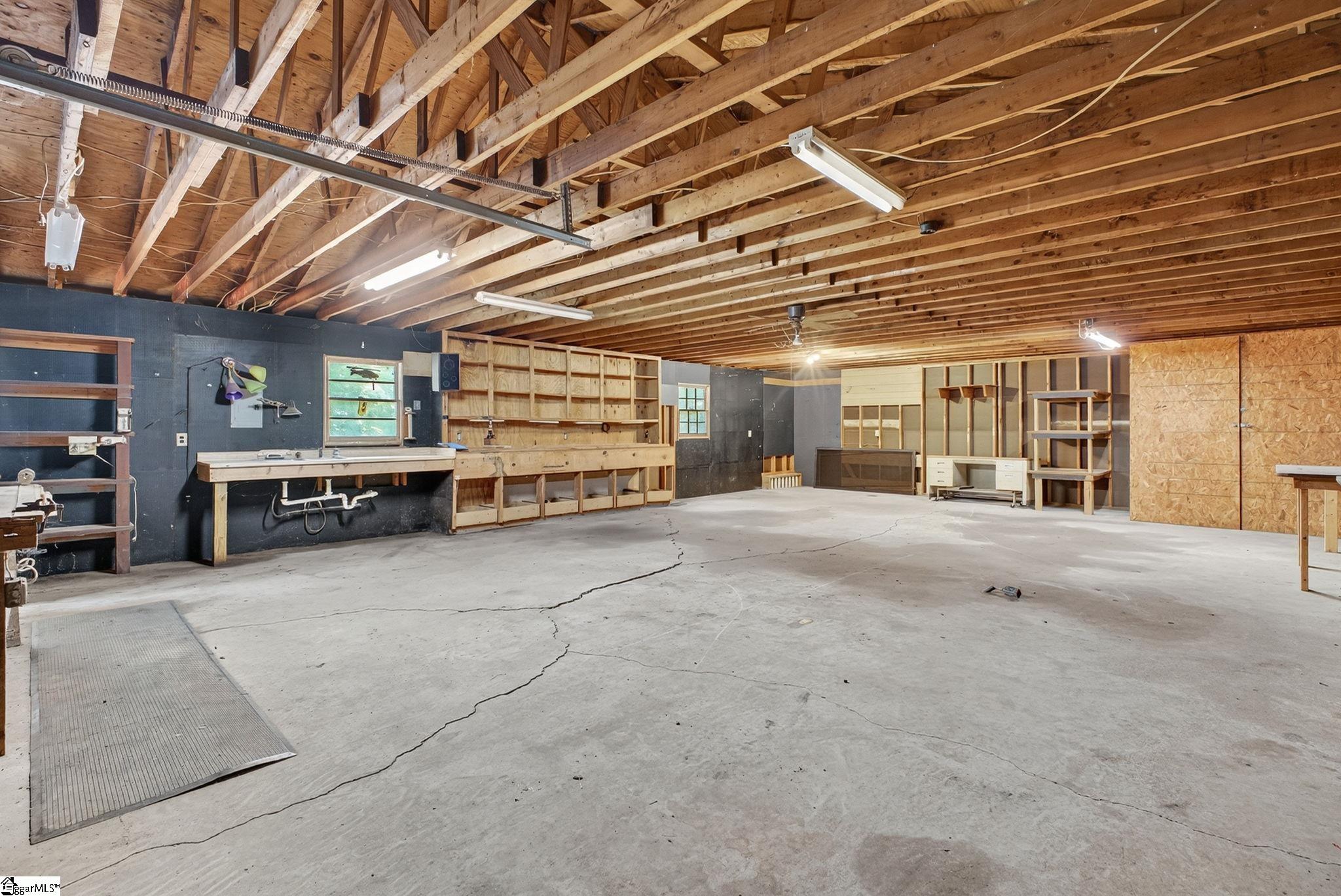 291 Dean Road Greer, SC 29651
