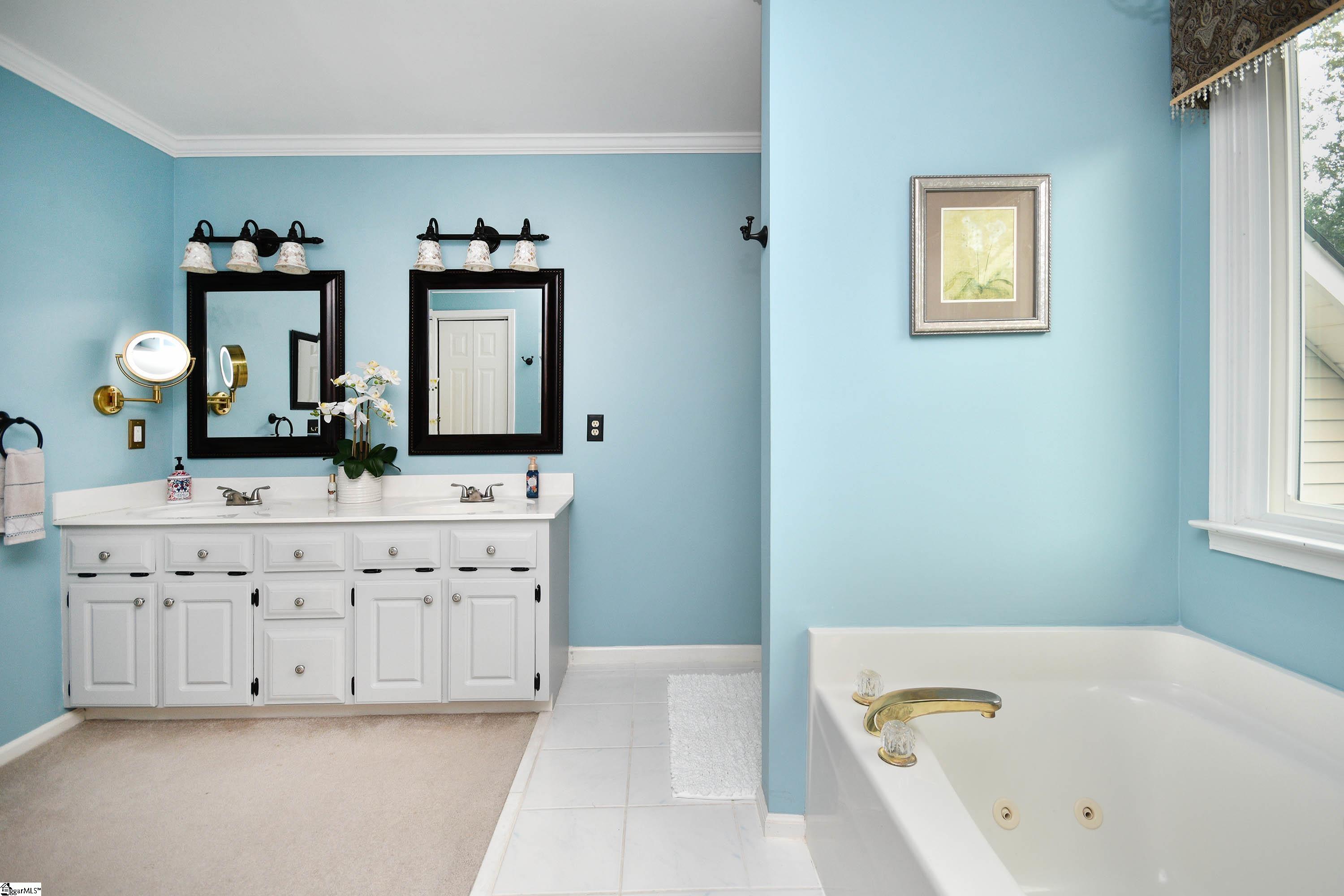 123 Ramble Rose Court Simpsonville, SC 29681