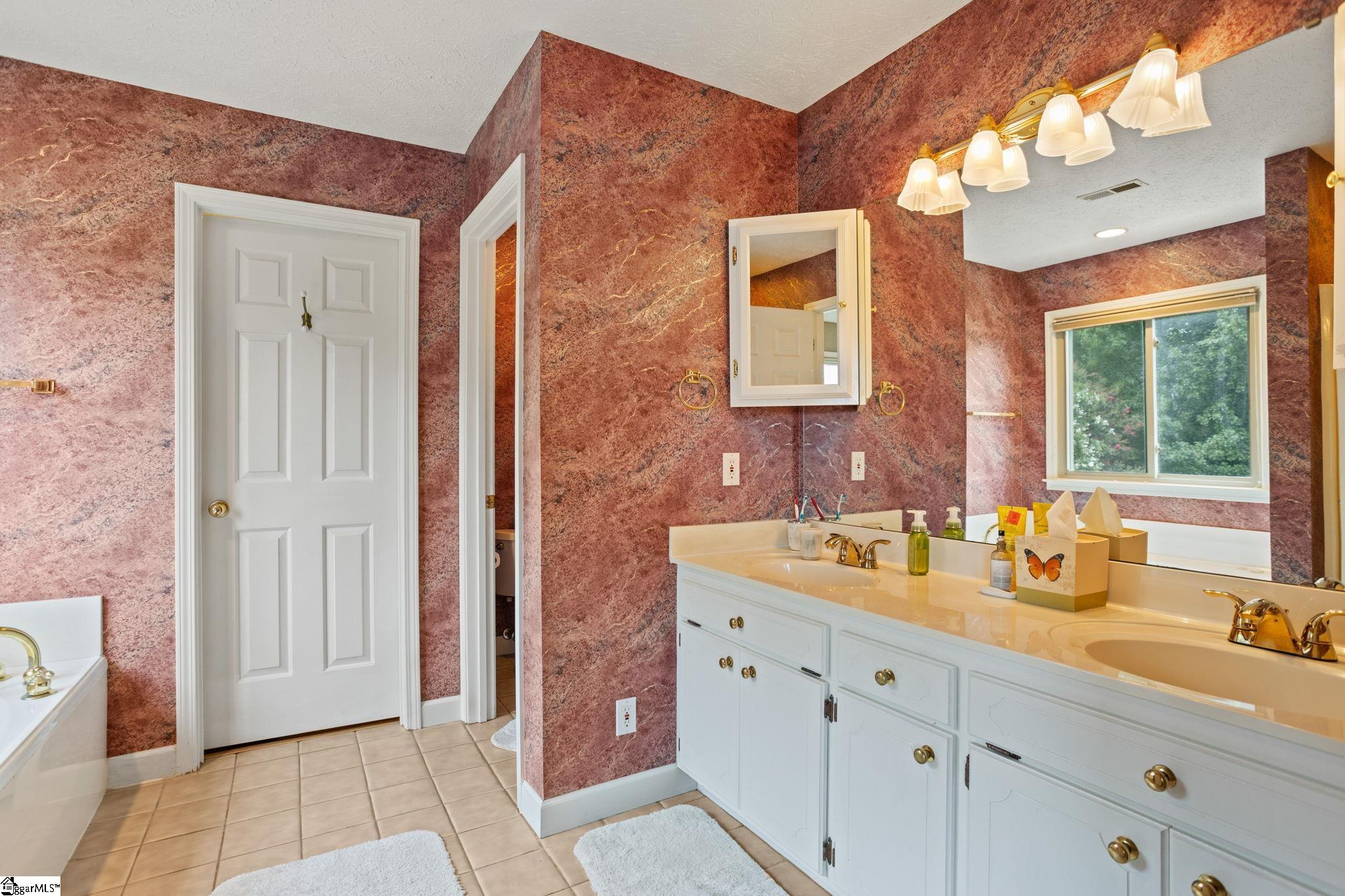 204 Pine Spring Court Greenville, SC 29609