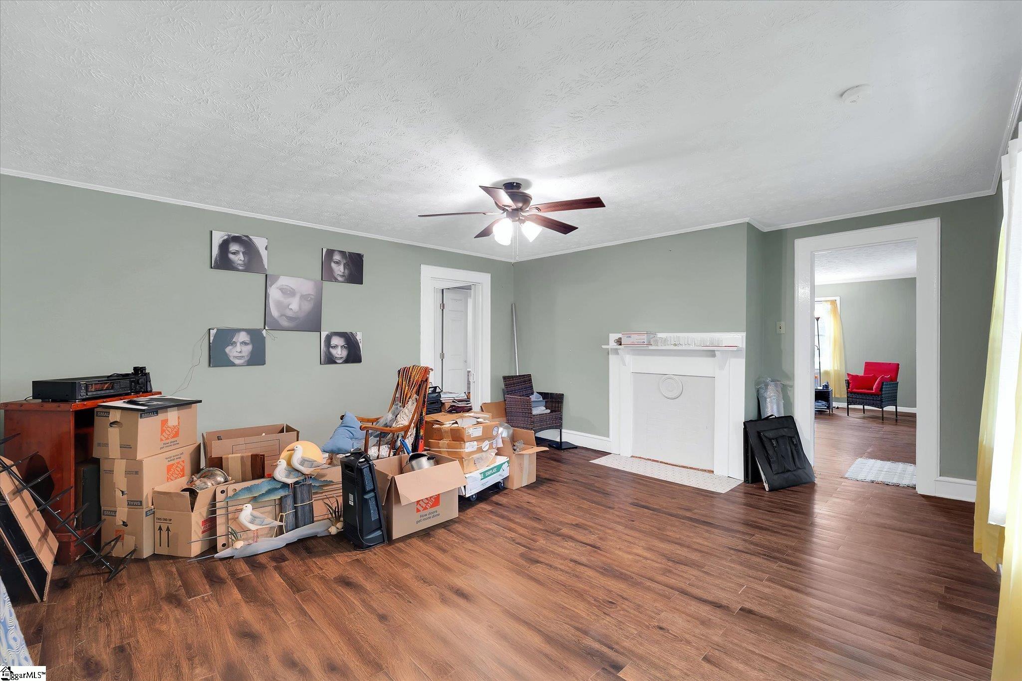 201 S 7th Street Easley, SC 29640-3425