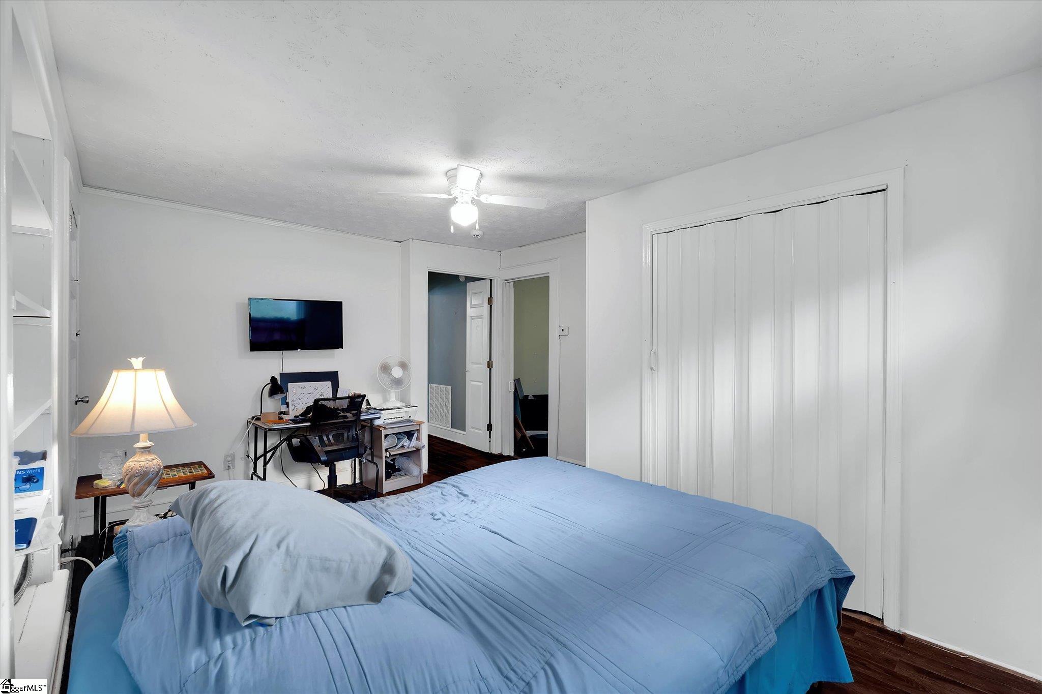 201 S 7th Street Easley, SC 29640-3425