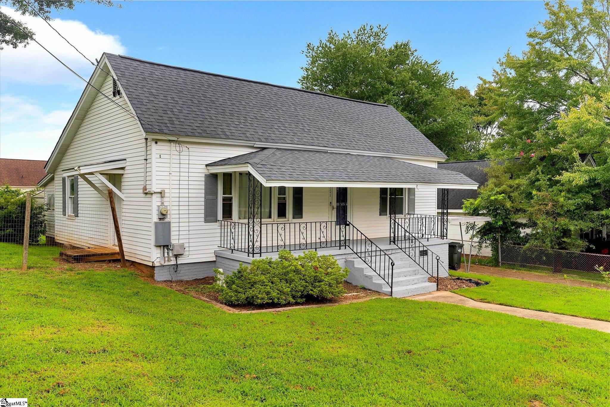 201 S 7th Street Easley, SC 29640-3425