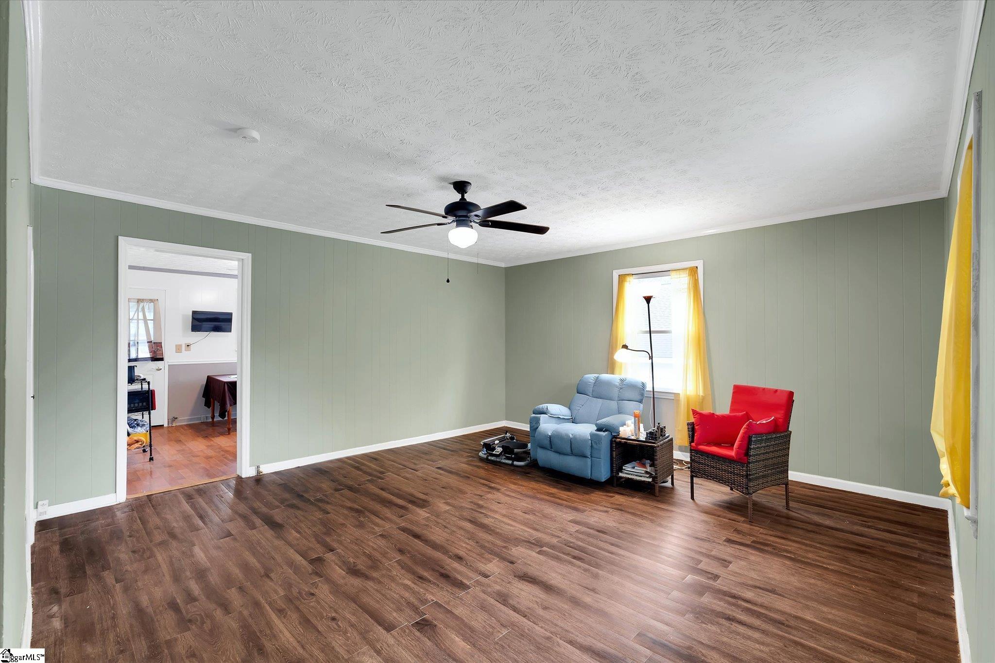 201 S 7th Street Easley, SC 29640-3425