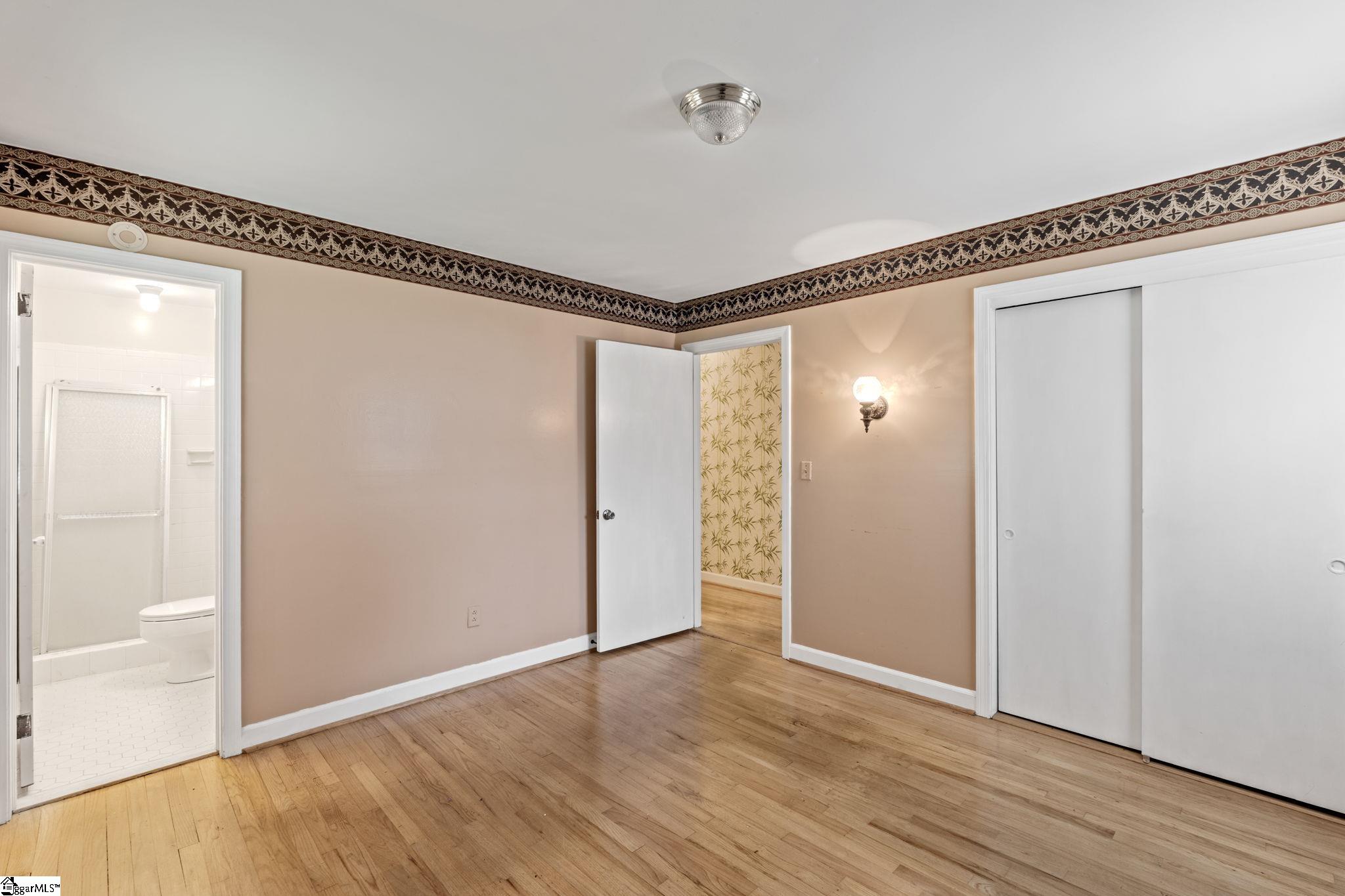 314 Heathwood Drive Taylors, SC 29687