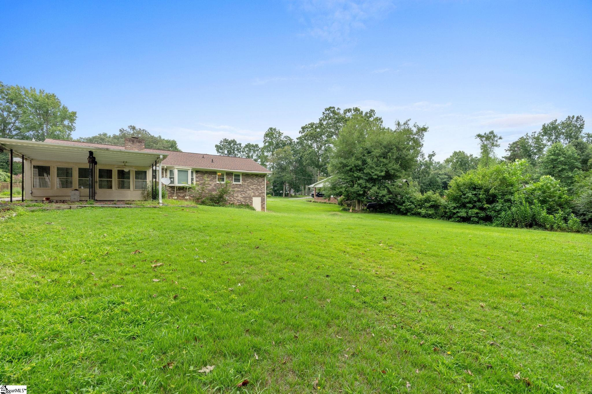 314 Heathwood Drive Taylors, SC 29687