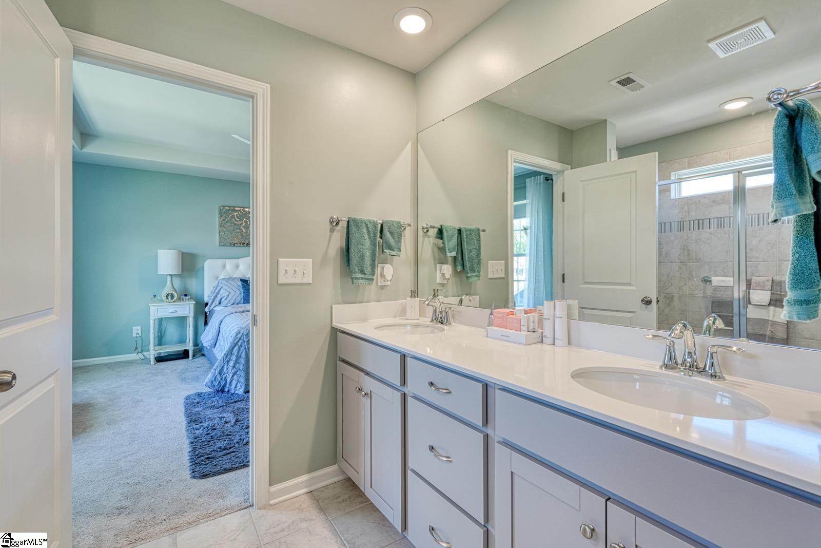 397 Pine Street Reidville, SC 29375