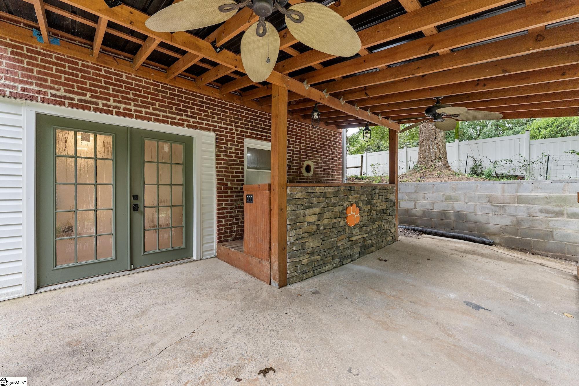 522 Forest Lane Belton, SC 29627