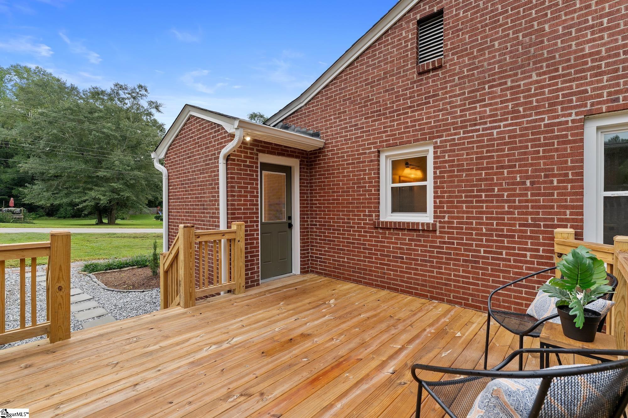 522 Forest Lane Belton, SC 29627