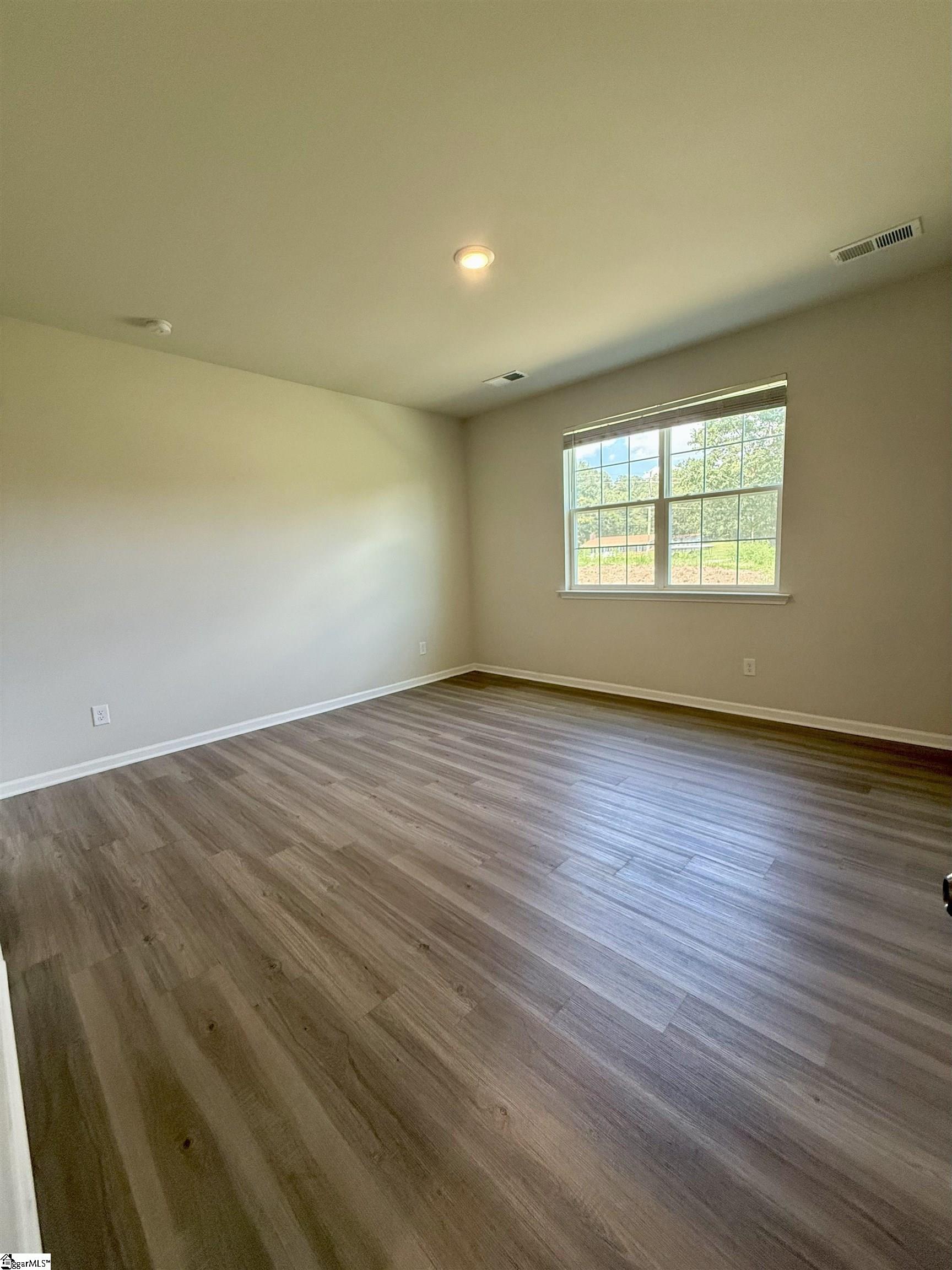 121 Magnolia Street Reidville, SC 29375