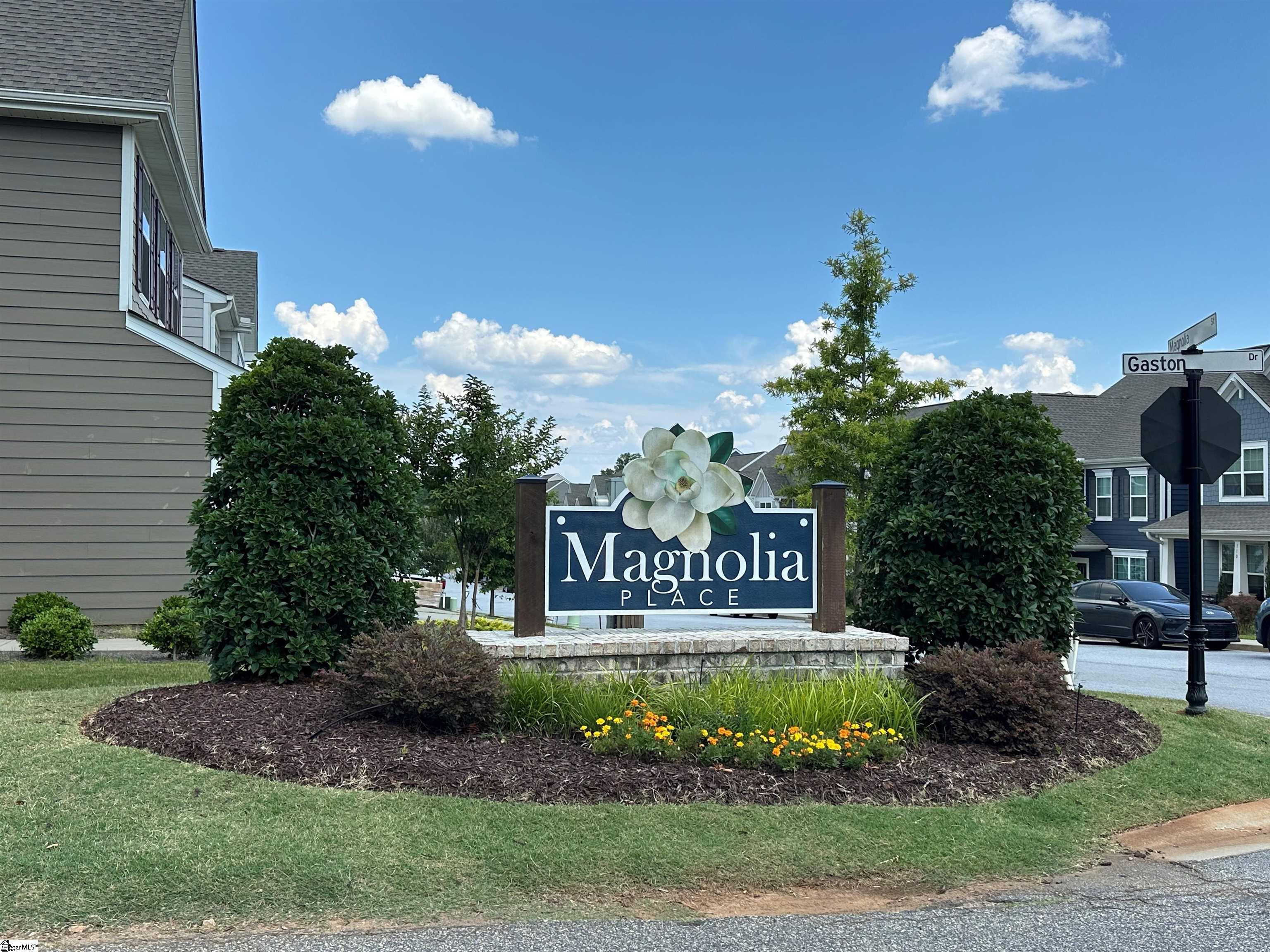 121 Magnolia Street Reidville, SC 29375