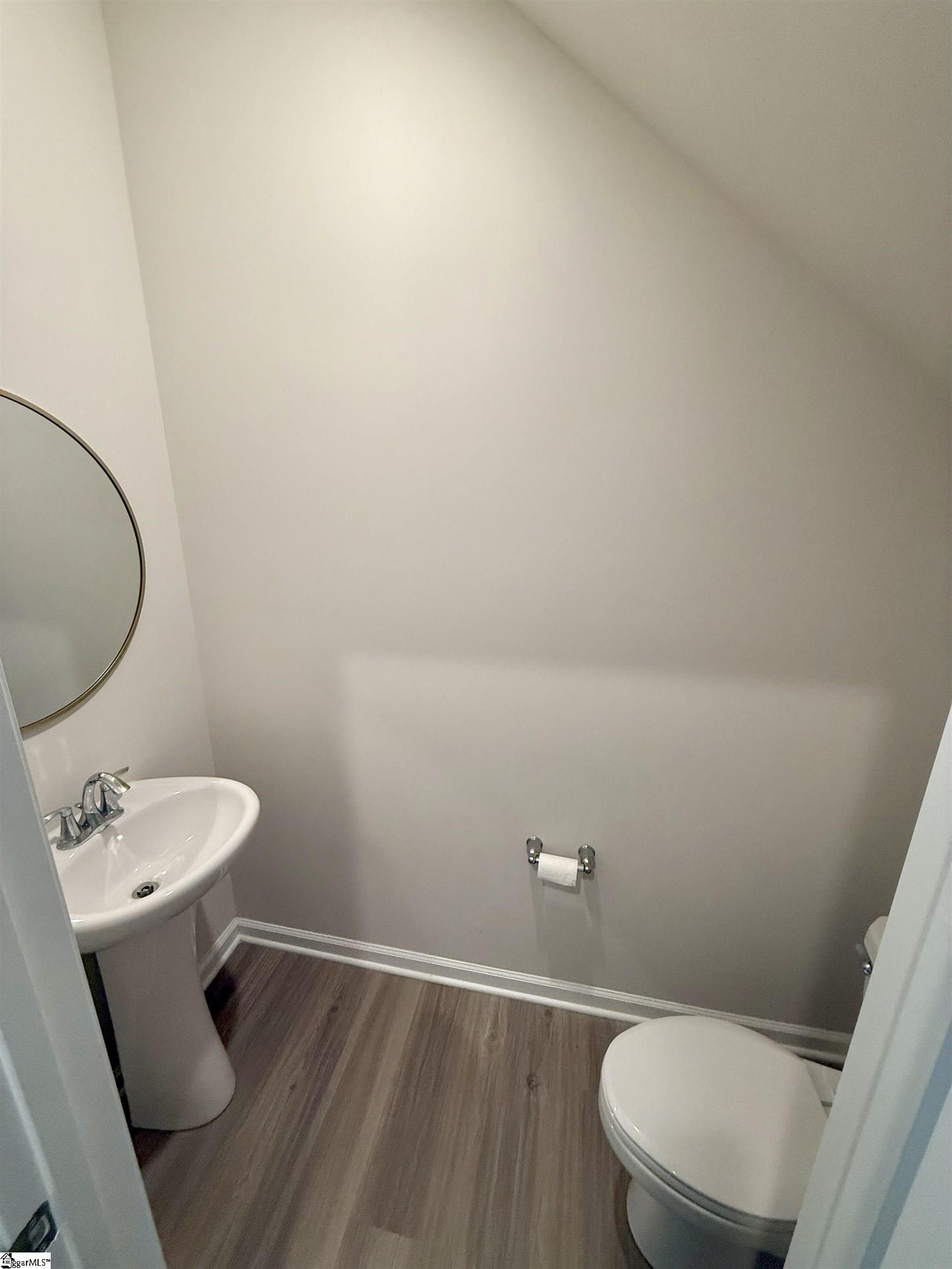 121 Magnolia Street Reidville, SC 29375