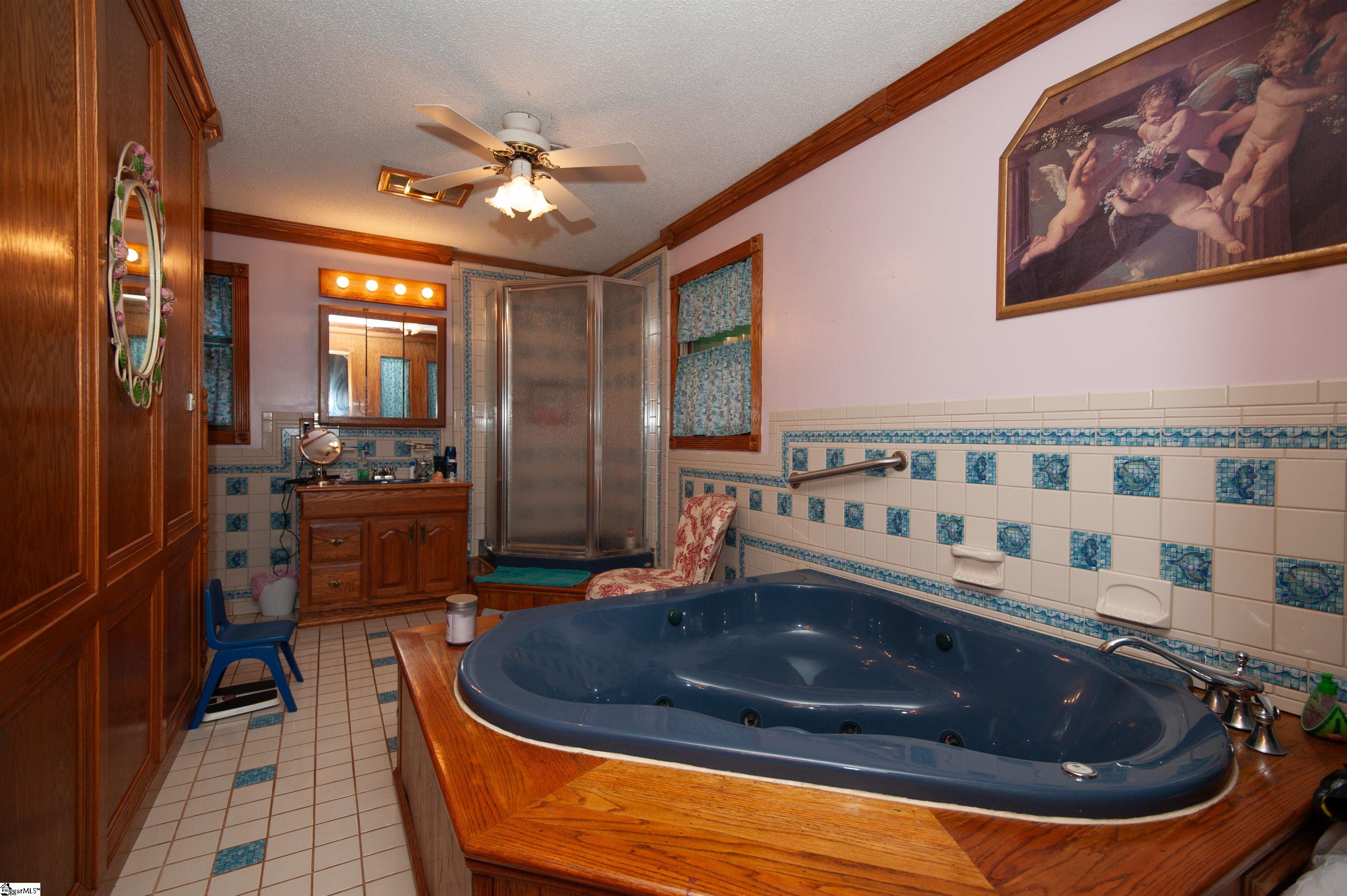 198 Dry Lake Road Cleveland, SC 29635