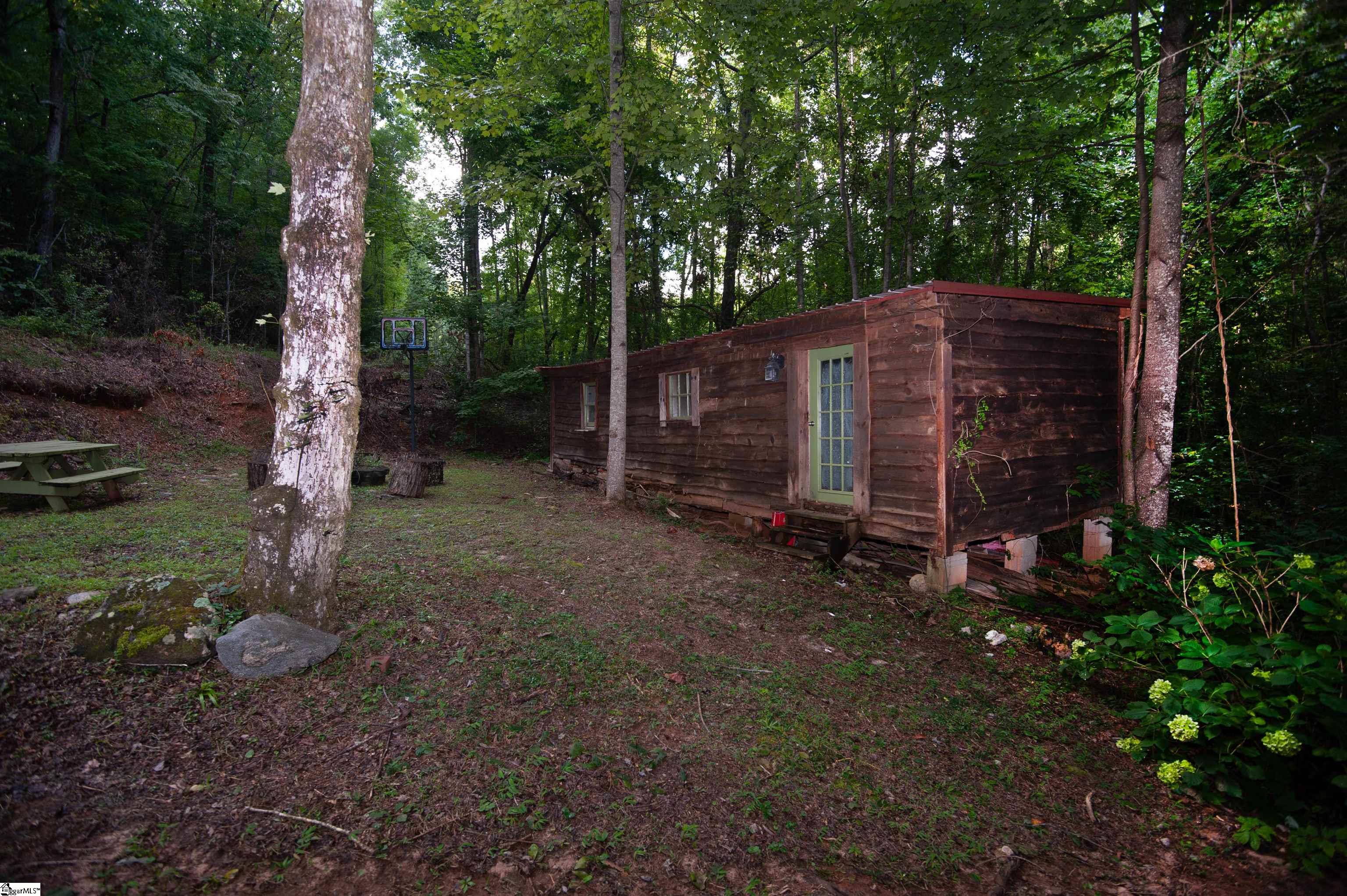 198 Dry Lake Road Cleveland, SC 29635