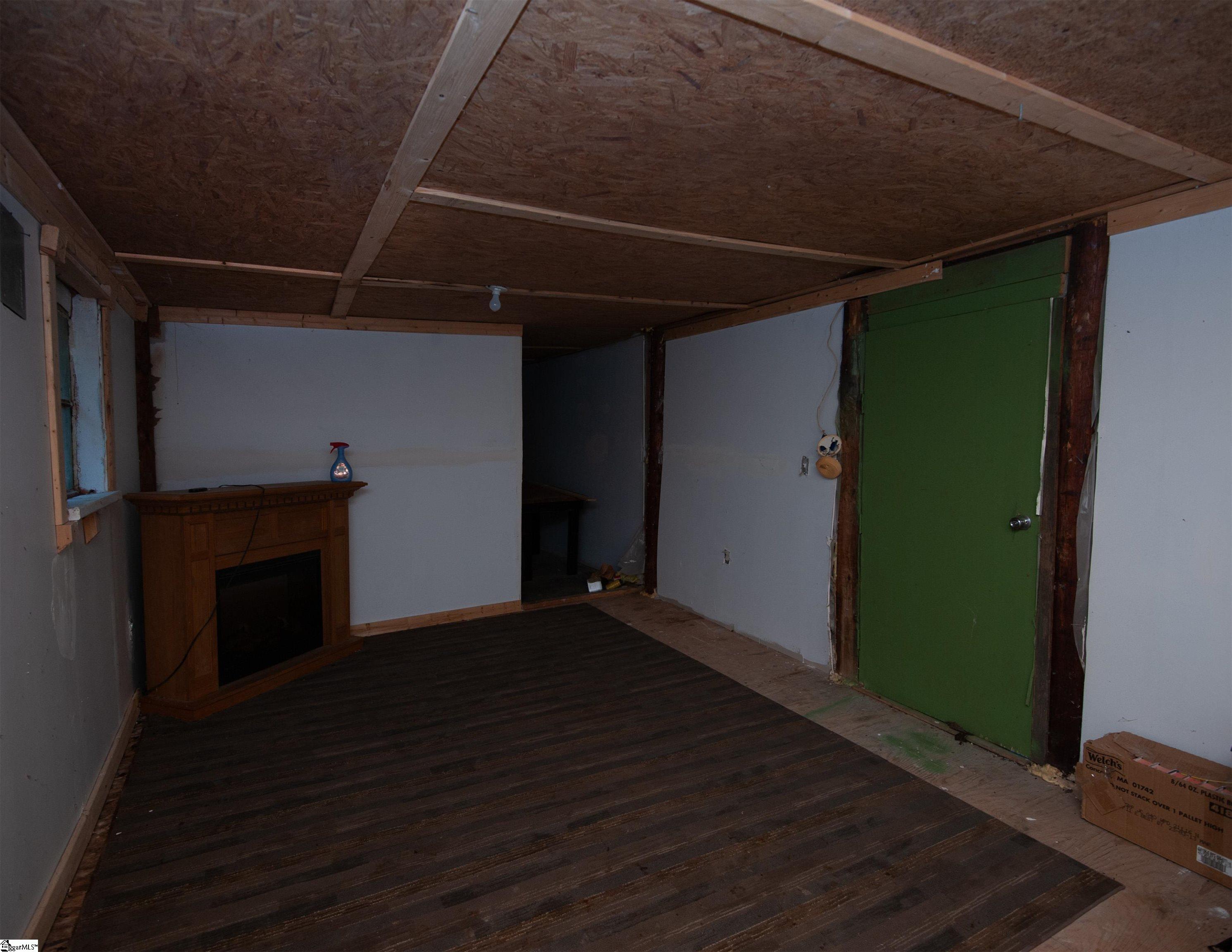 198 Dry Lake Road Cleveland, SC 29635