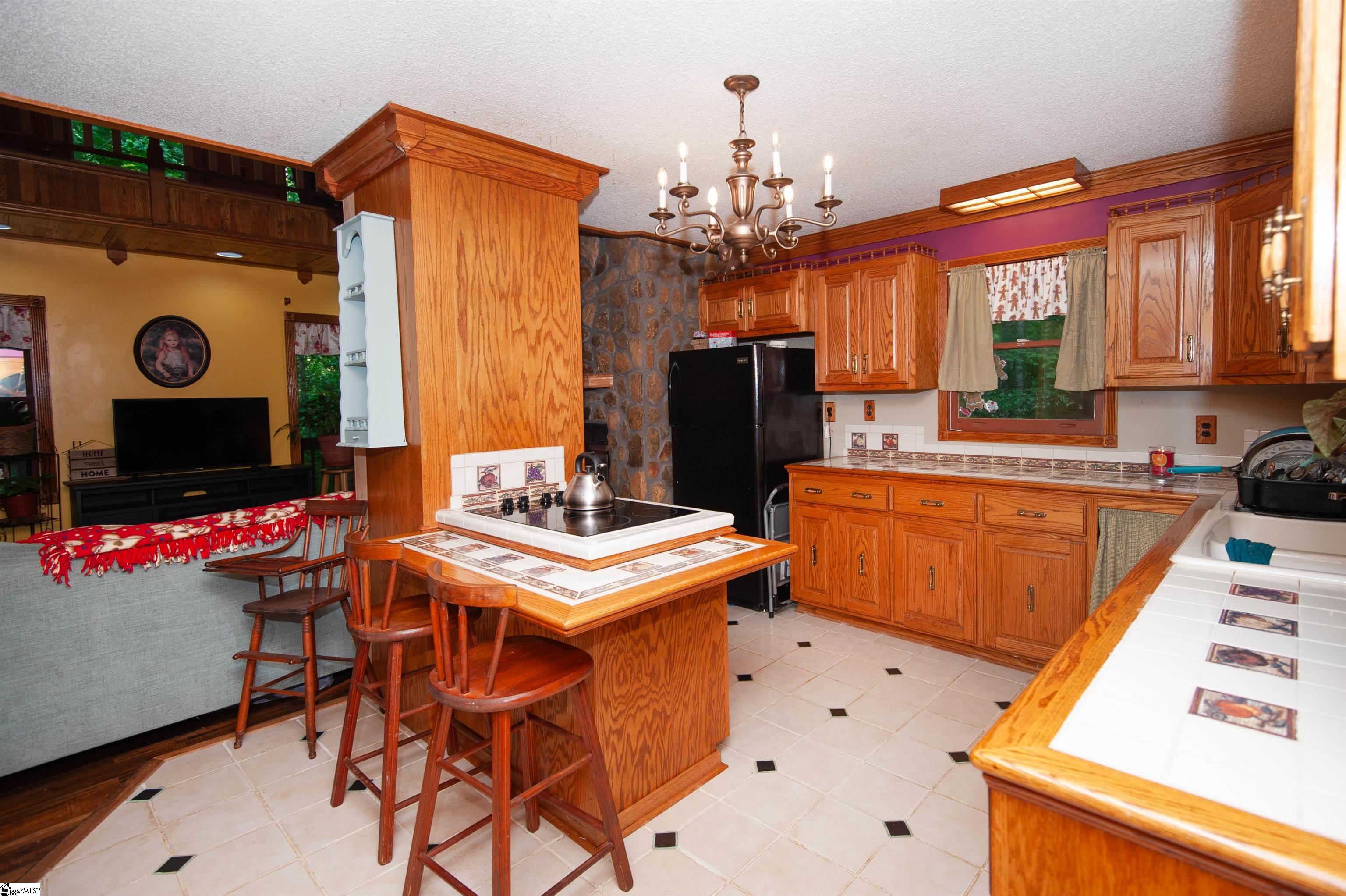 198 Dry Lake Road Cleveland, SC 29635