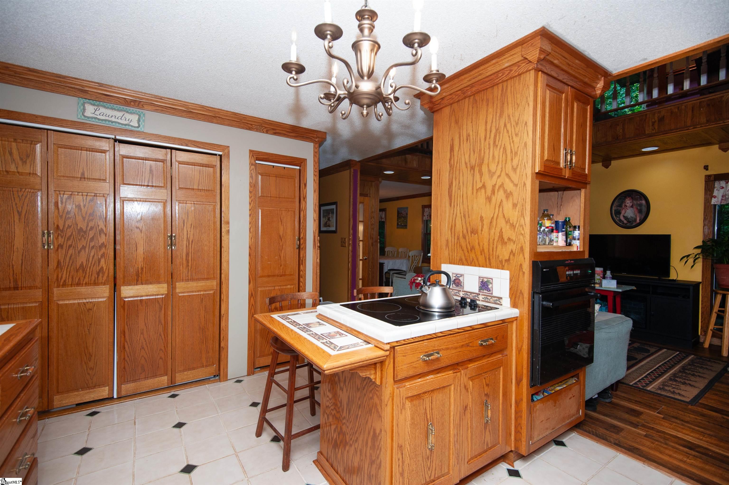 198 Dry Lake Road Cleveland, SC 29635