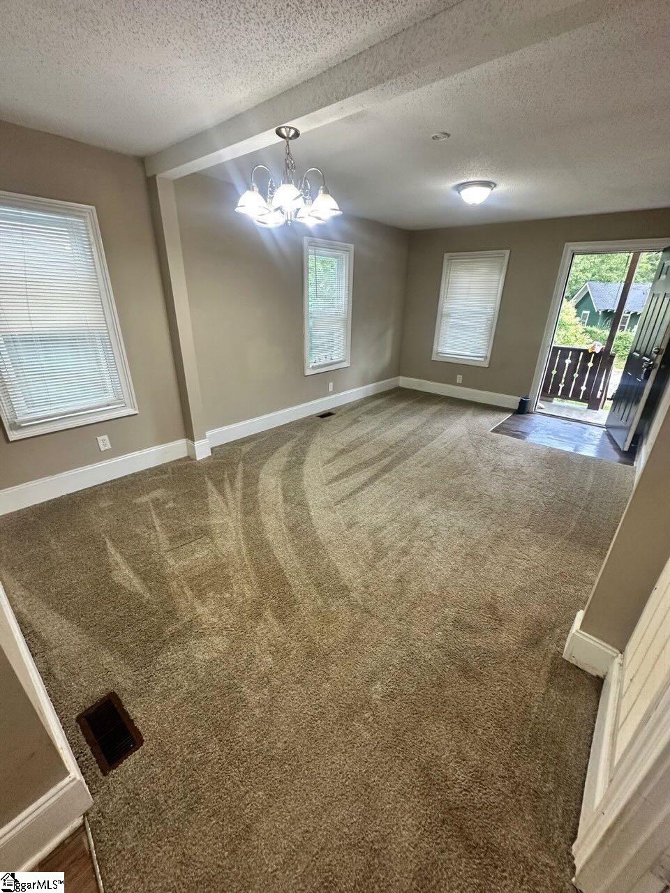 216 Spartanburg Street Greenville, SC 29607-1023