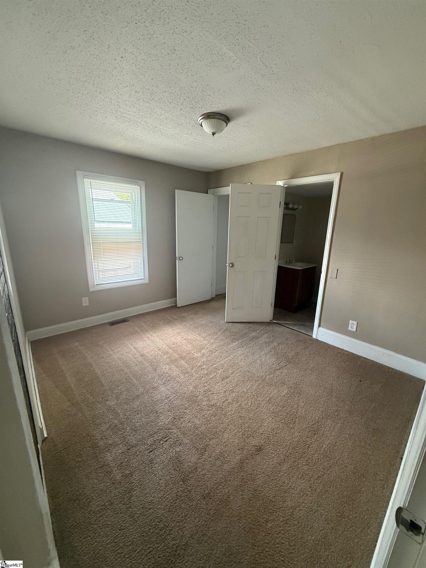 216 Spartanburg Street Greenville, SC 29607-1023