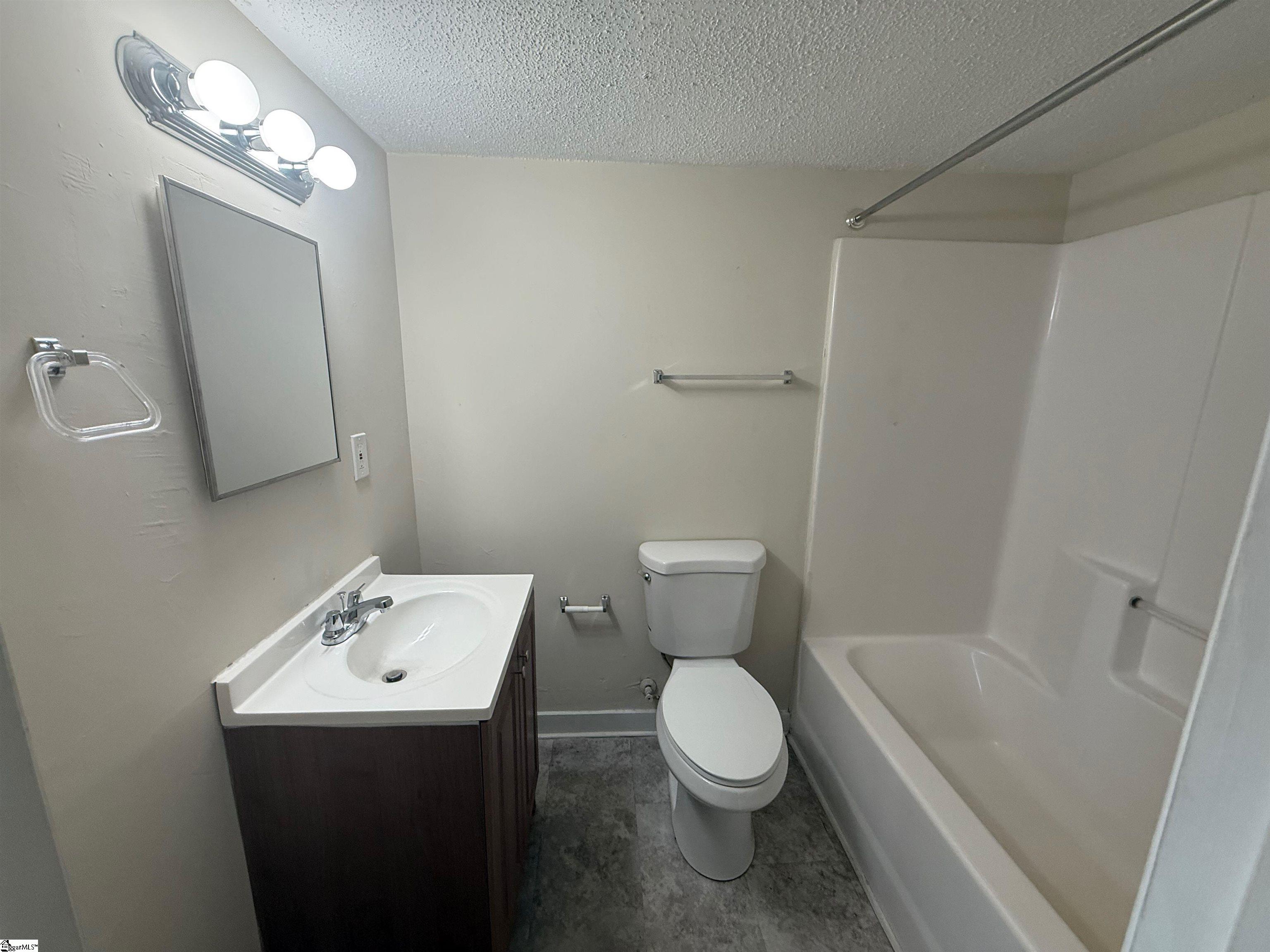 216 Spartanburg Street Greenville, SC 29607-1023