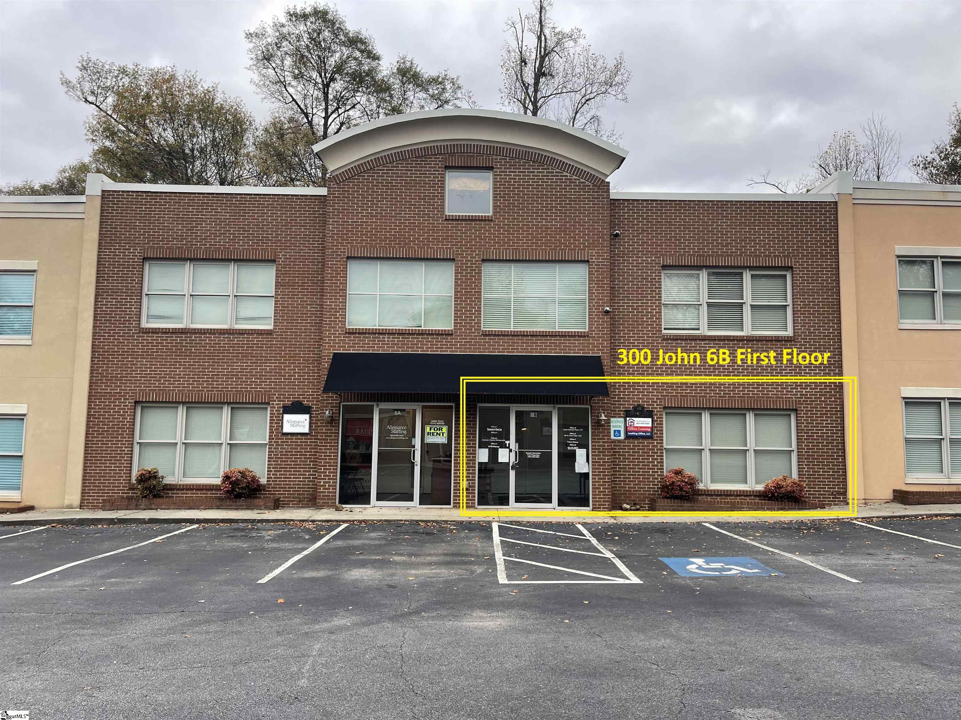 300 John Street UNIT Entire 1st Floor Greer, SC 29651