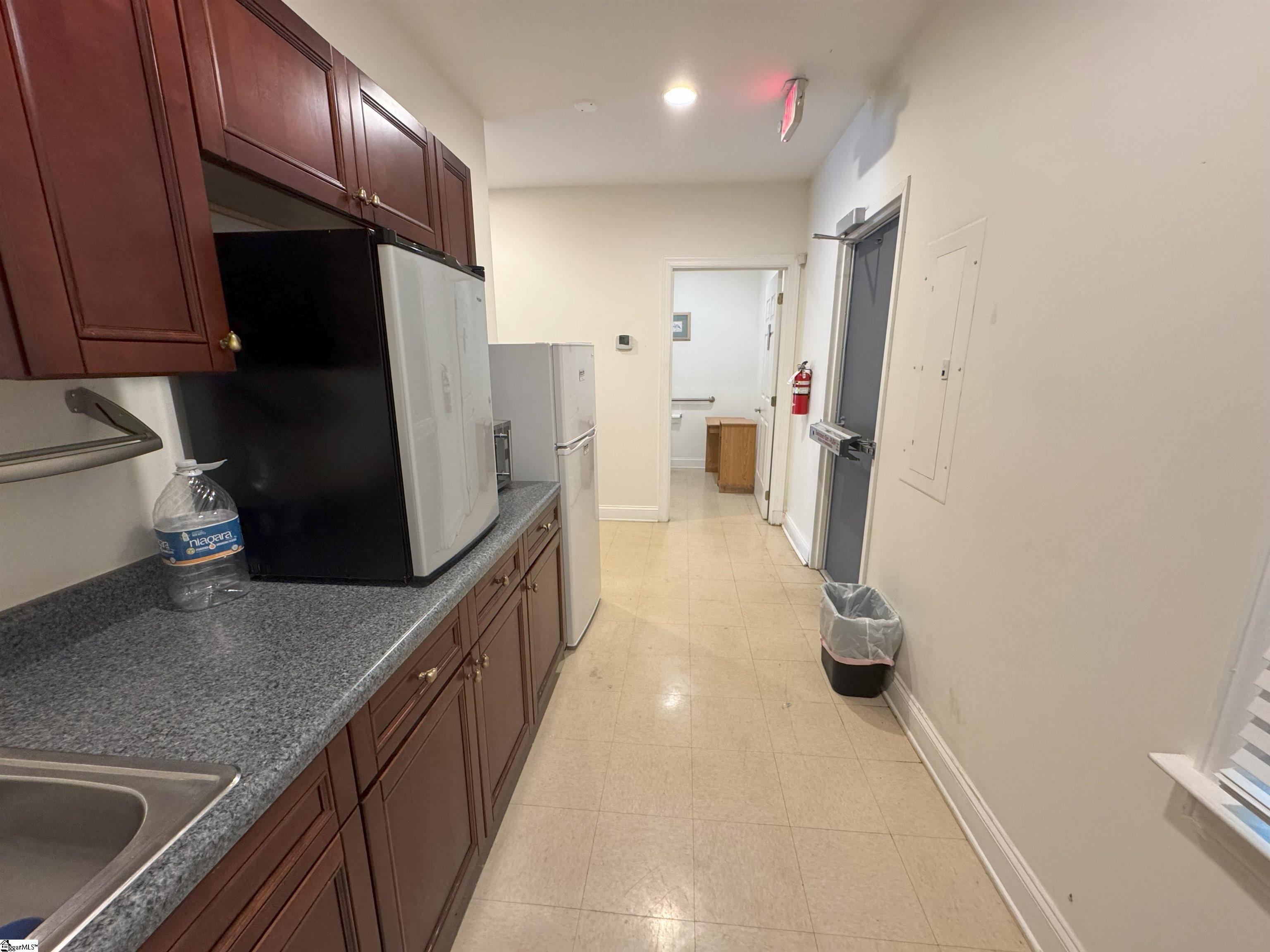 300 John Street UNIT Entire 1st Floor Greer, SC 29651