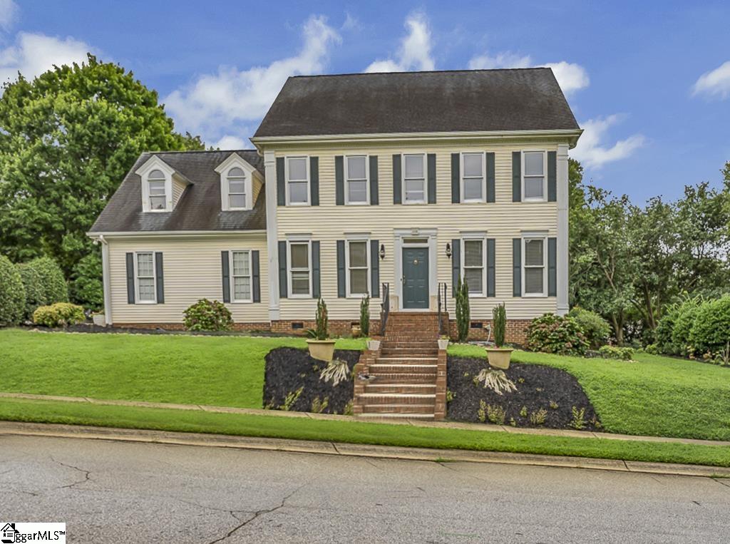204 Meeting Place Greenville, SC 29615