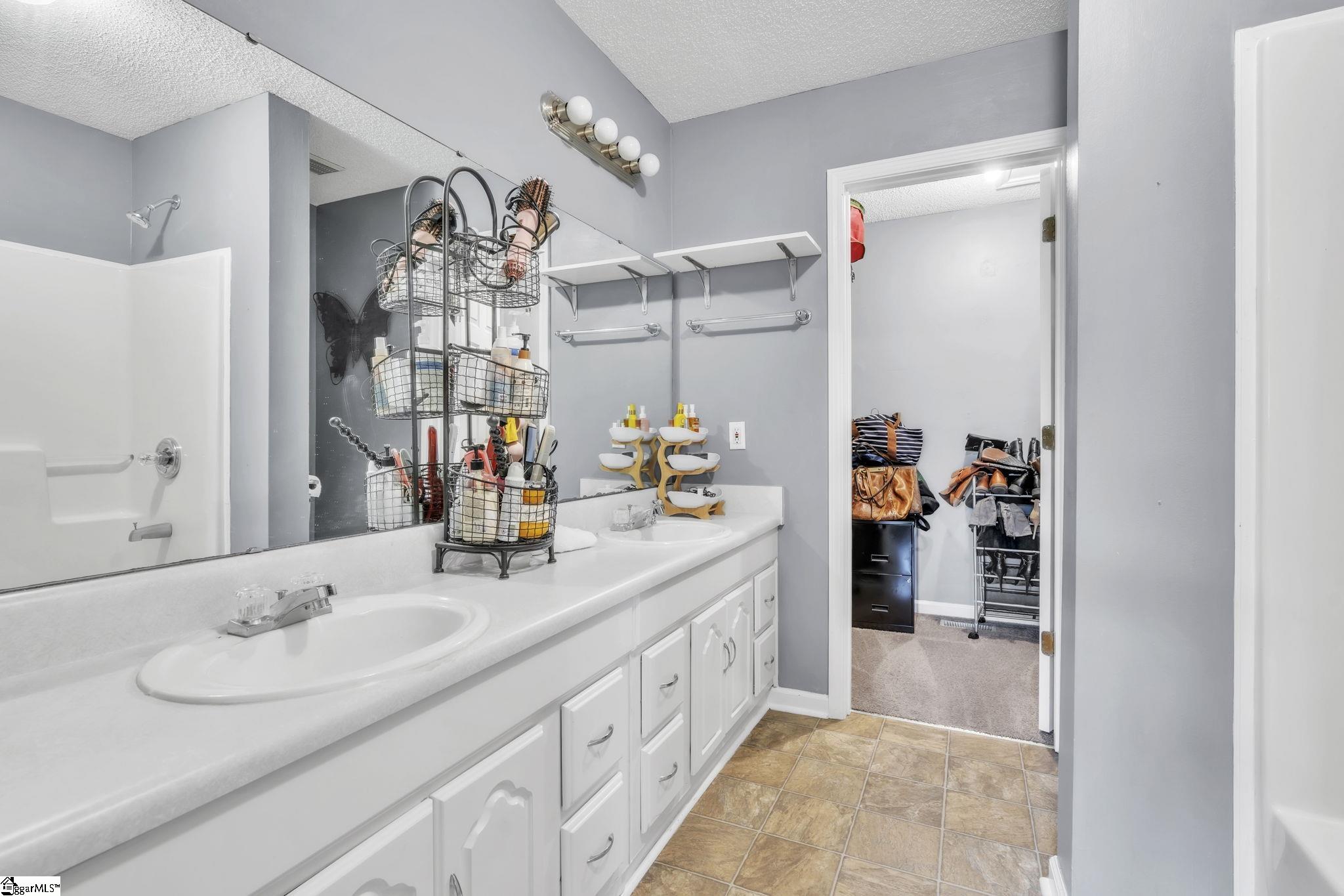 546 Skyline Drive Campobello, SC 29322