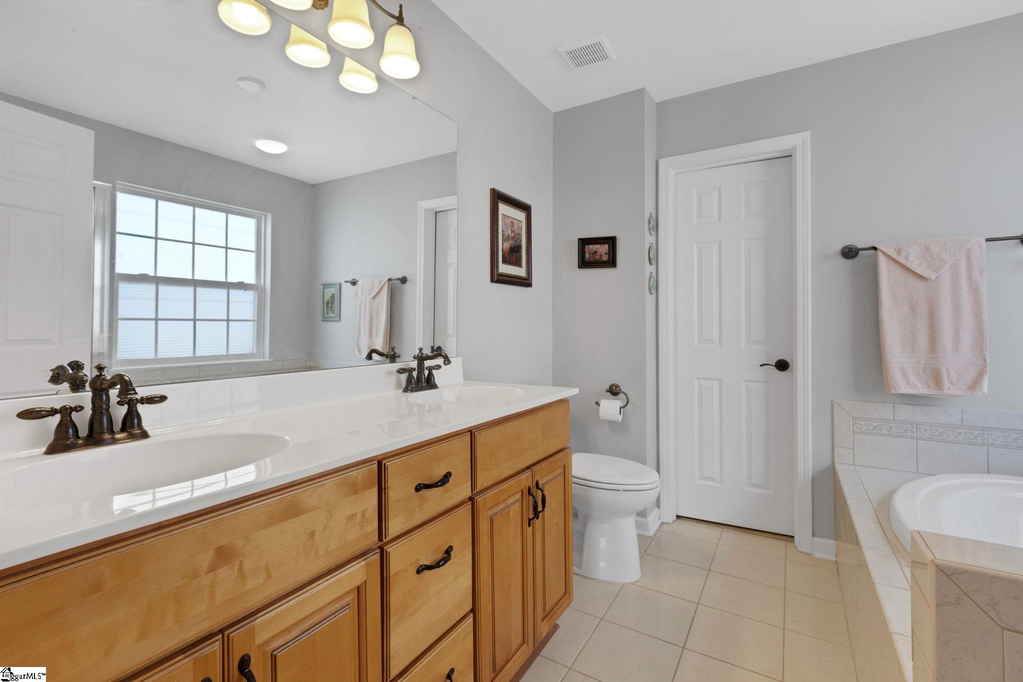 103 Bedfordton Court Simpsonville, SC 29681