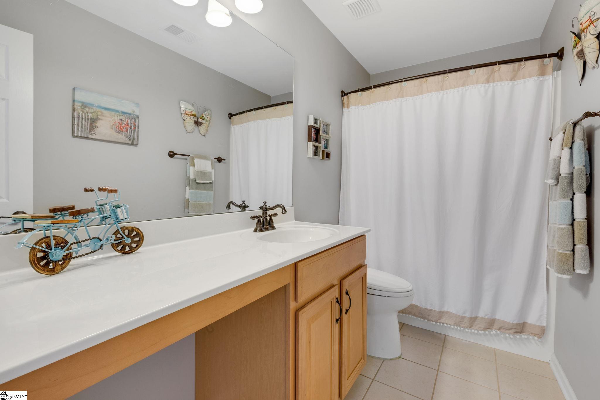 103 Bedfordton Court Simpsonville, SC 29681