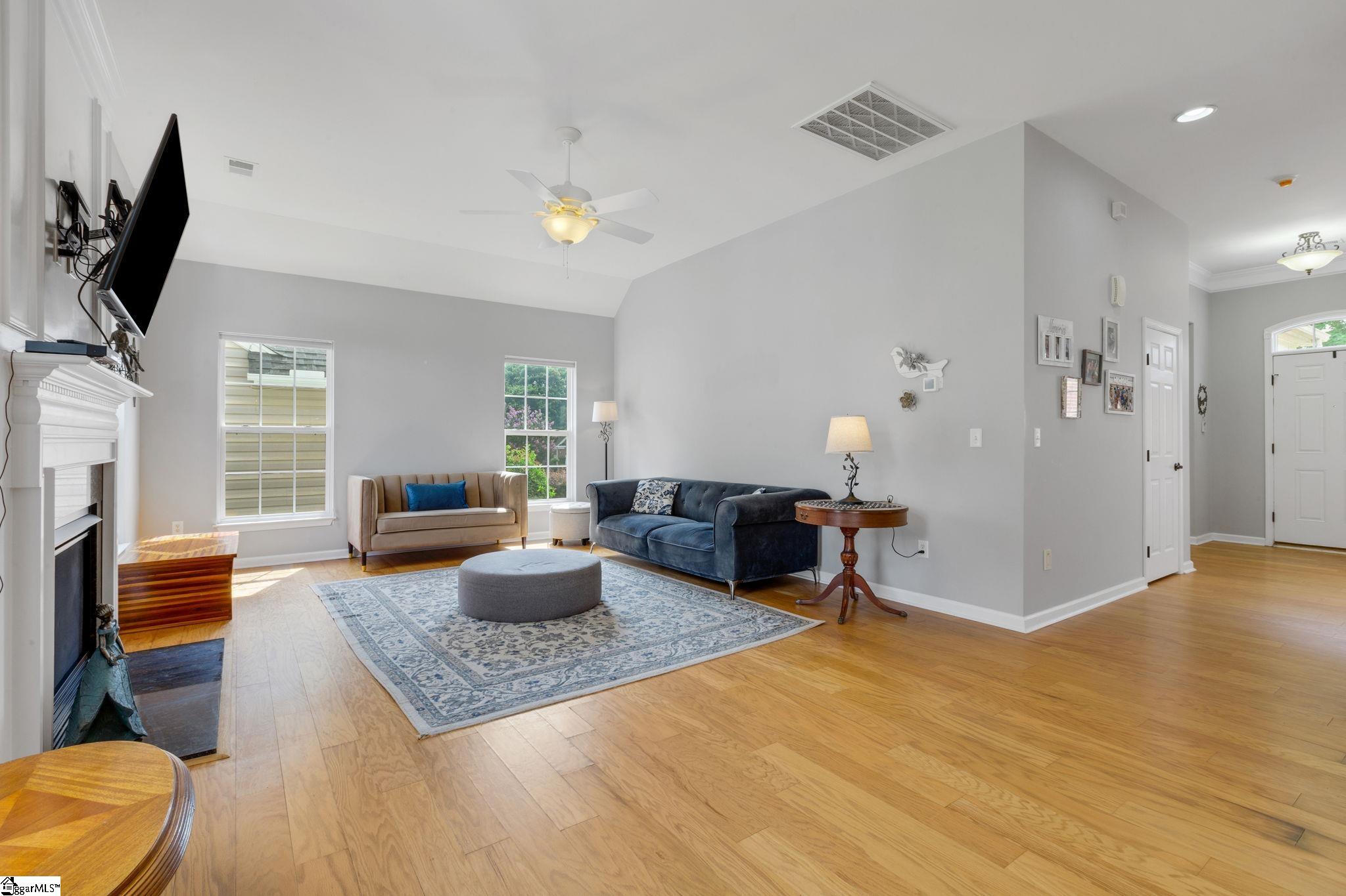 103 Bedfordton Court Simpsonville, SC 29681