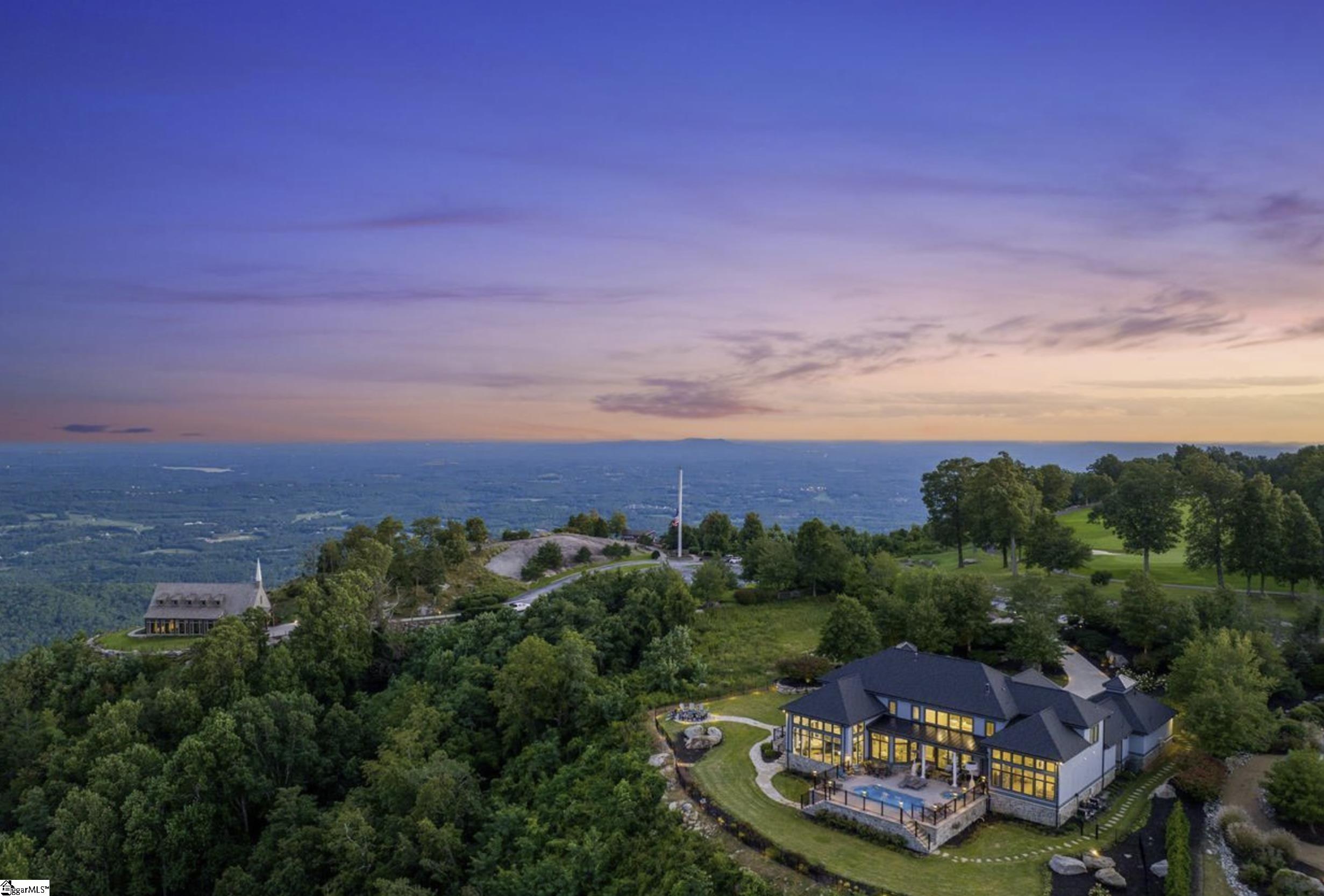 Homes for sale in Landrum, SC | 105 The Cliffs Pkwy, Landrum, SC 29356 | MLS# 1567498