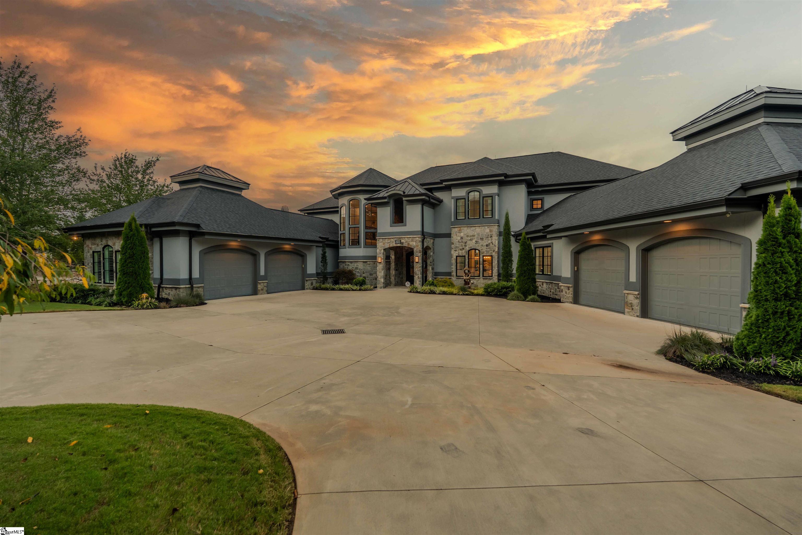 Homes for sale in Landrum, SC | 105 The Cliffs Pkwy, Landrum, SC 29356 | MLS# 1567498