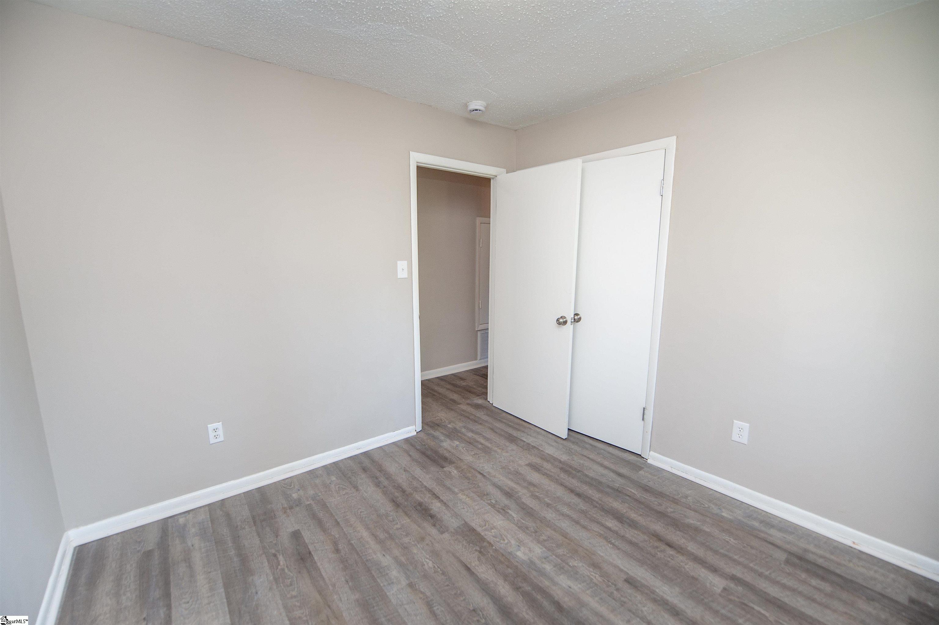 103 Moffit Court Spartanburg, SC 29301