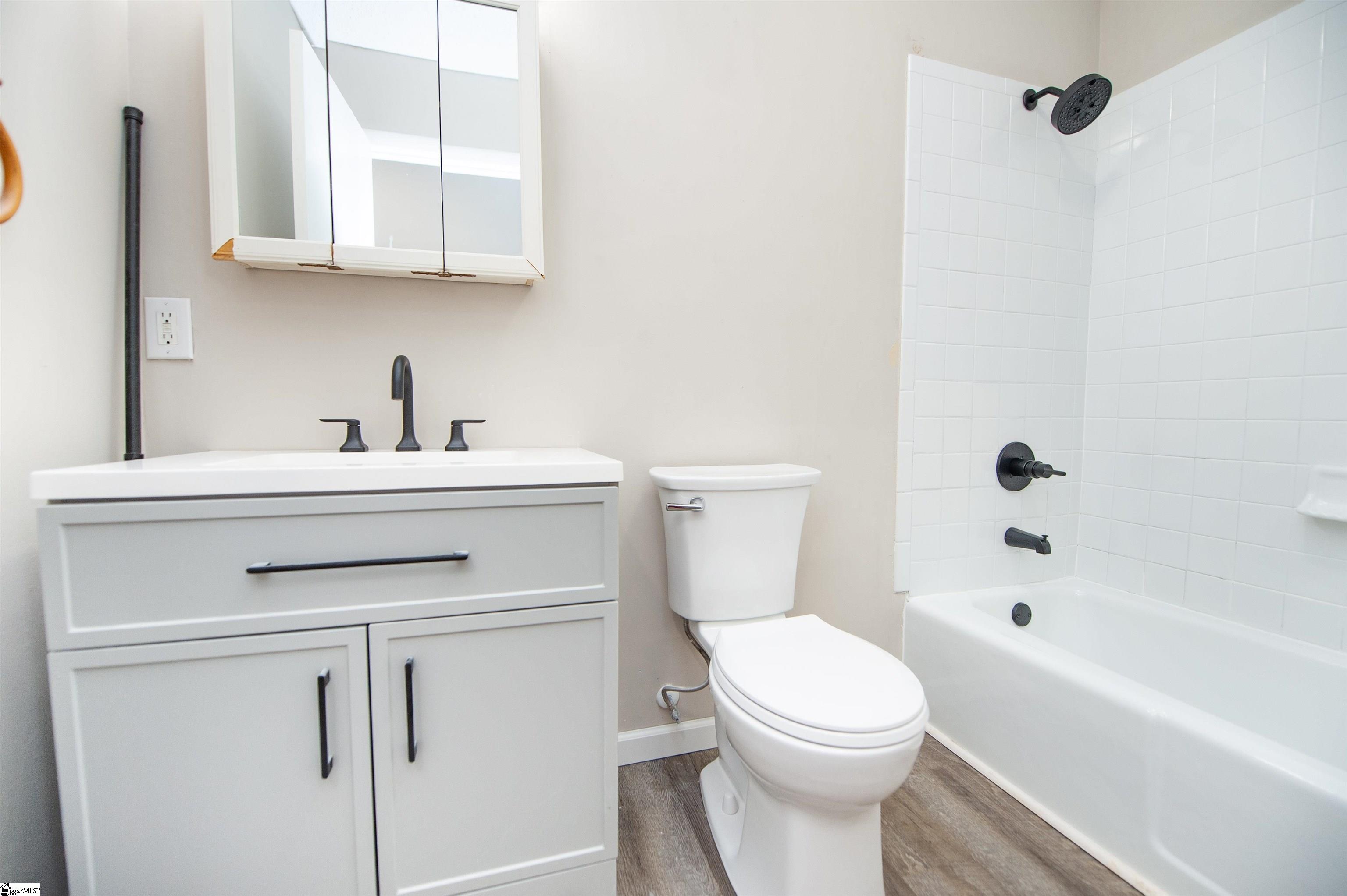103 Moffit Court Spartanburg, SC 29301