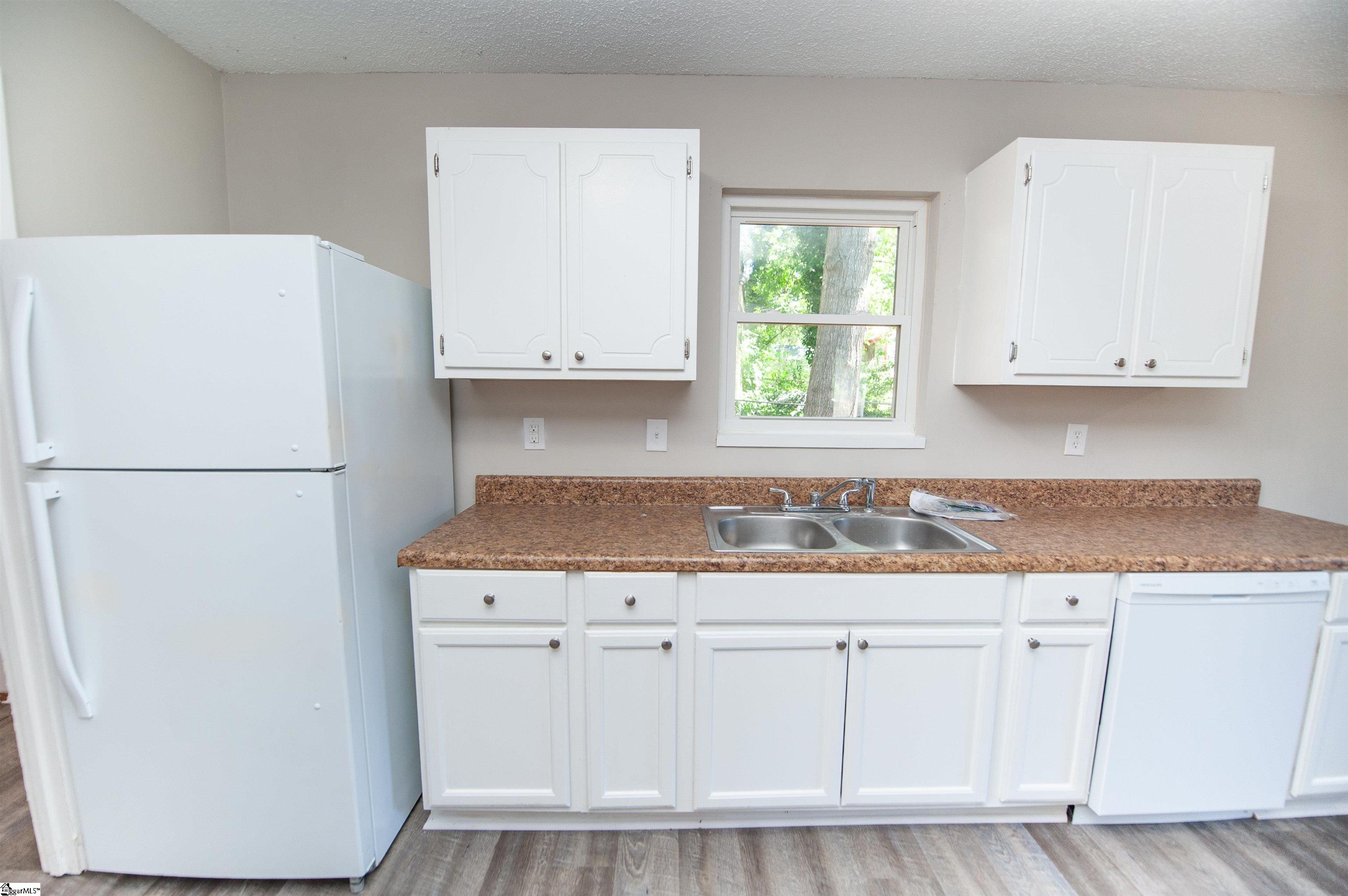 103 Moffit Court Spartanburg, SC 29301