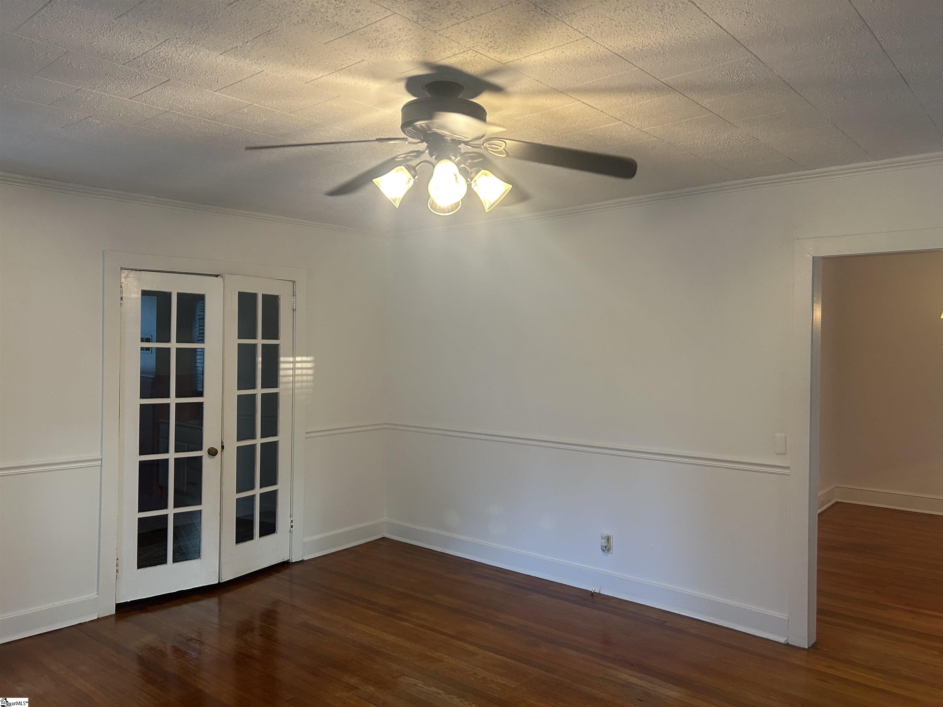 204 Elm Street Clinton, SC 29325