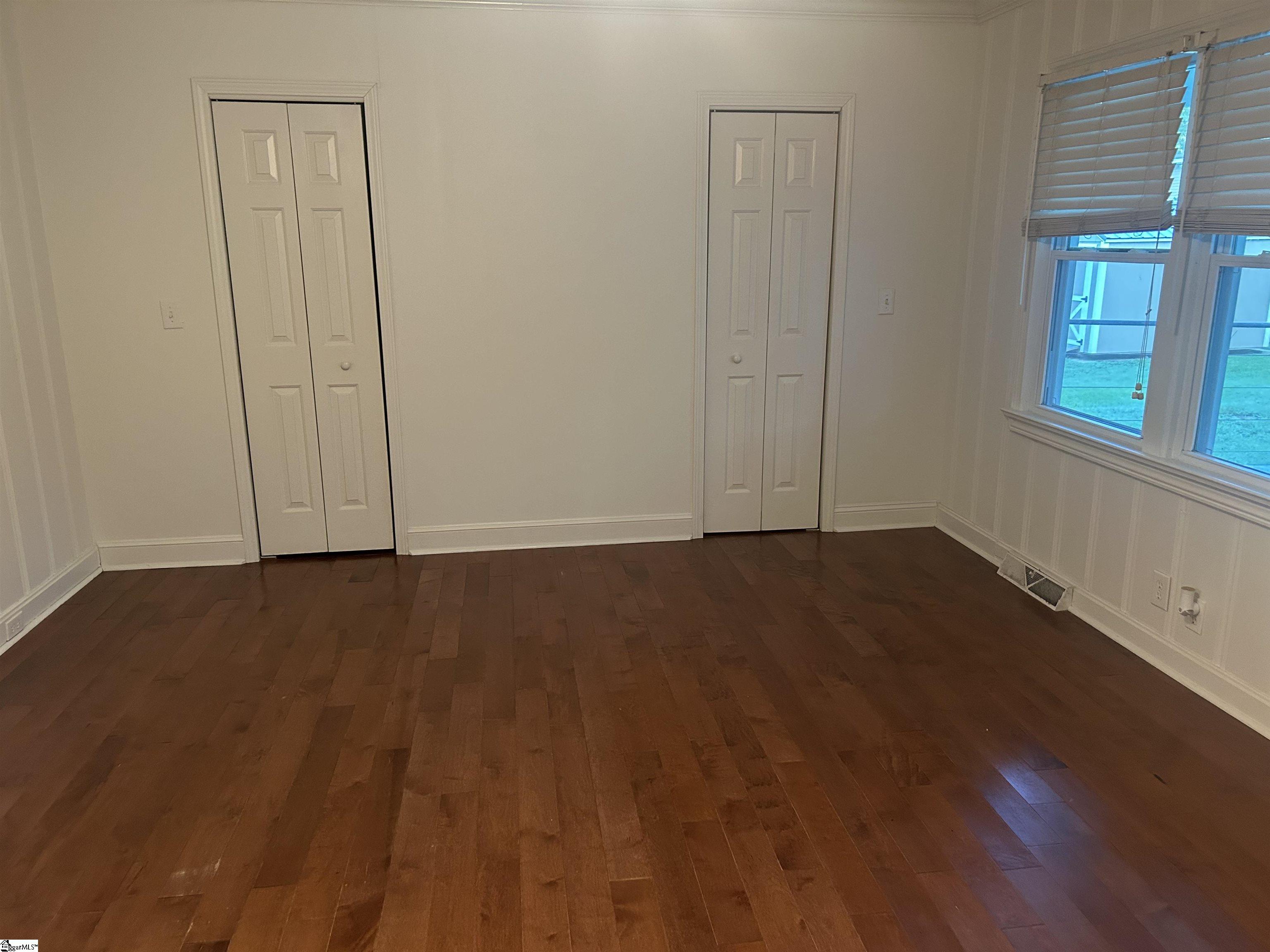 204 Elm Street Clinton, SC 29325