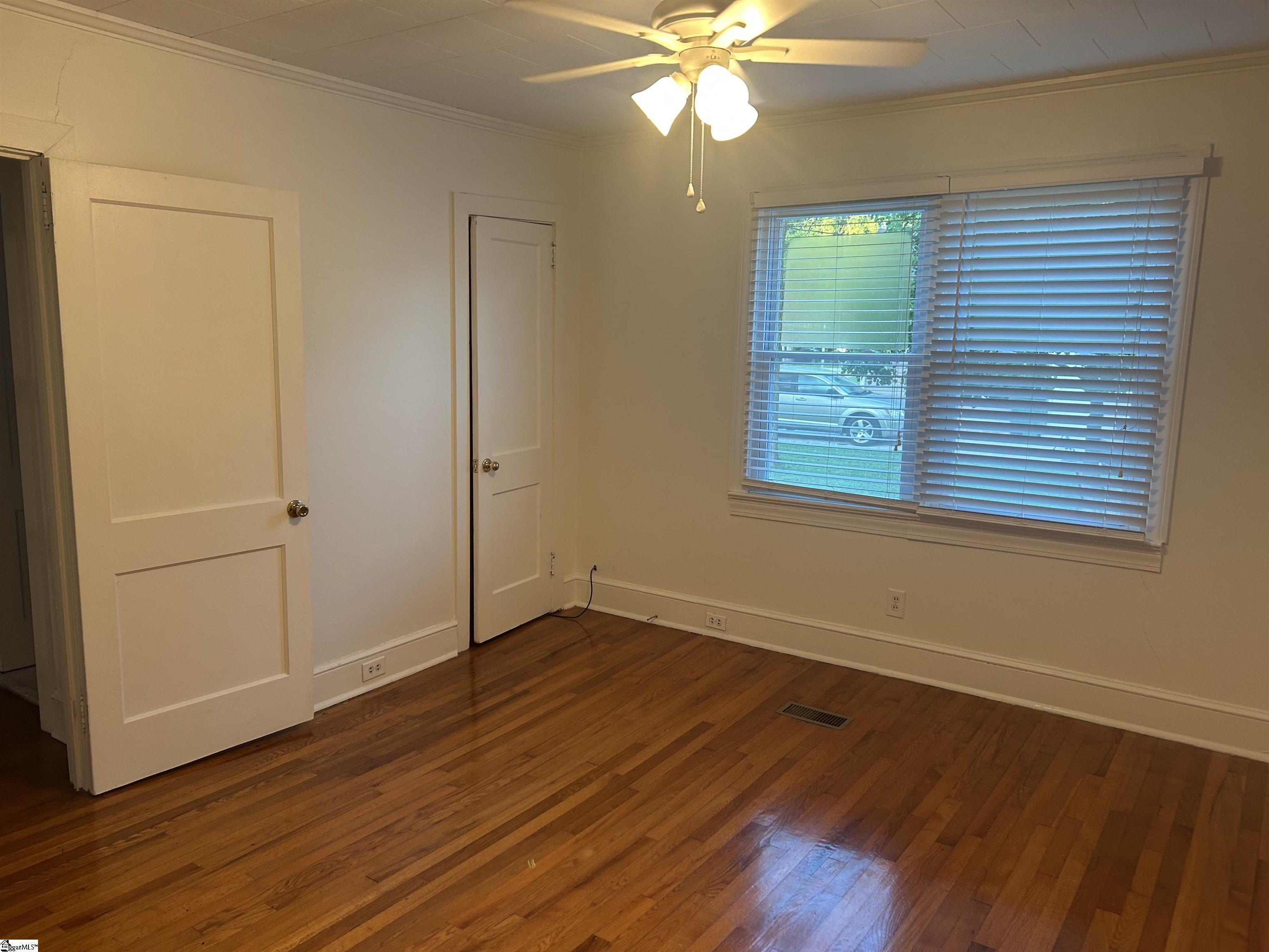 204 Elm Street Clinton, SC 29325