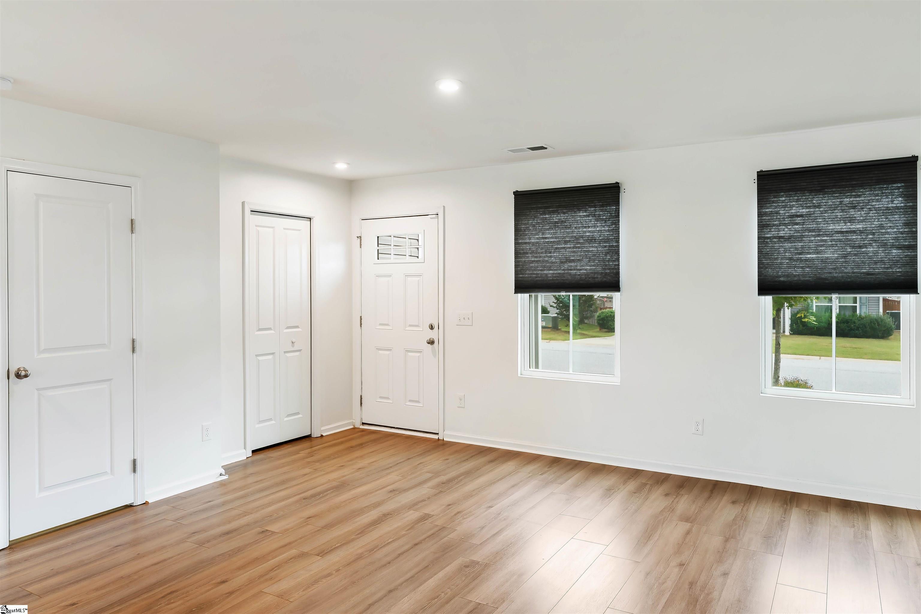 805 Danforth Drive Greenville, SC 29617