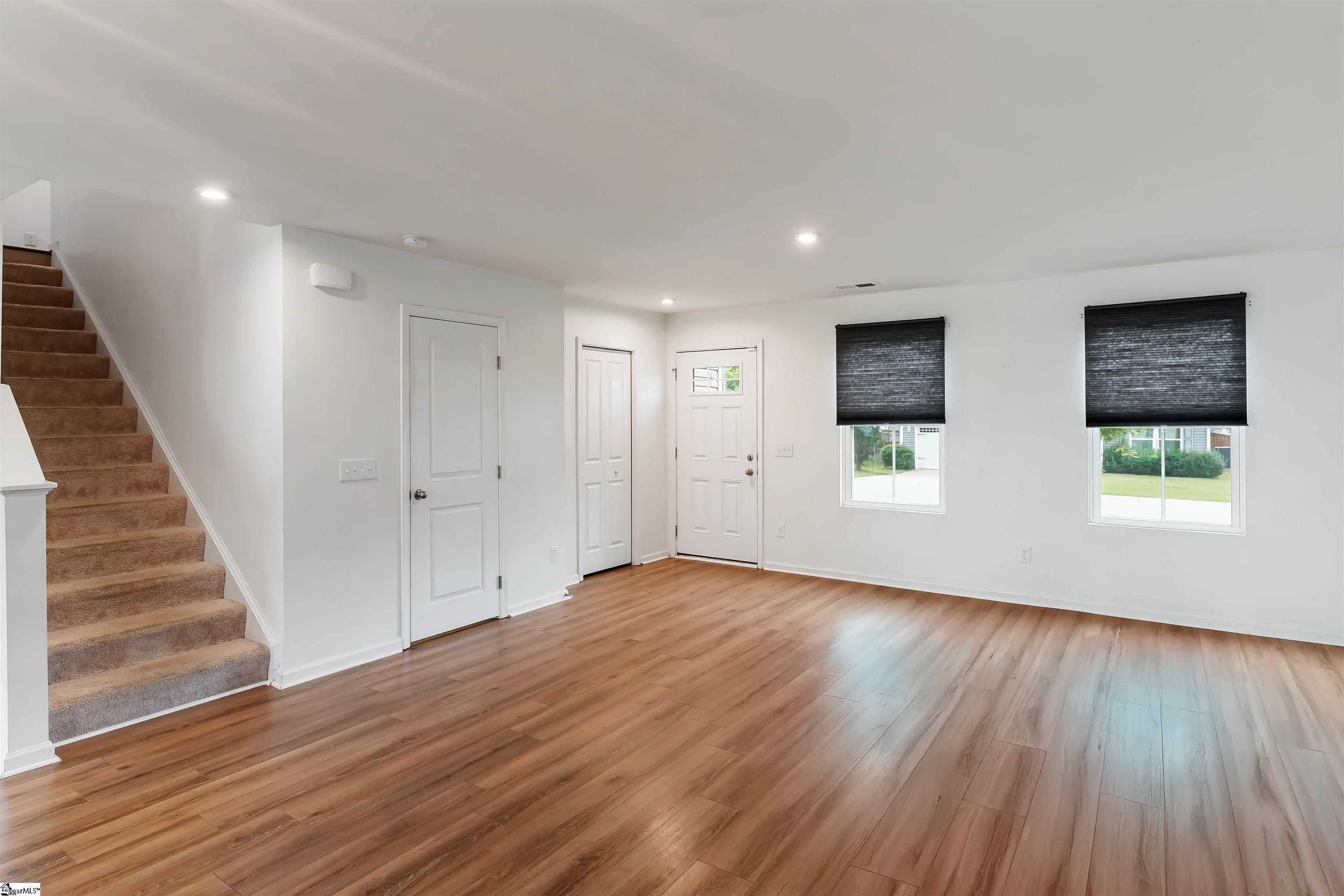 805 Danforth Drive Greenville, SC 29617