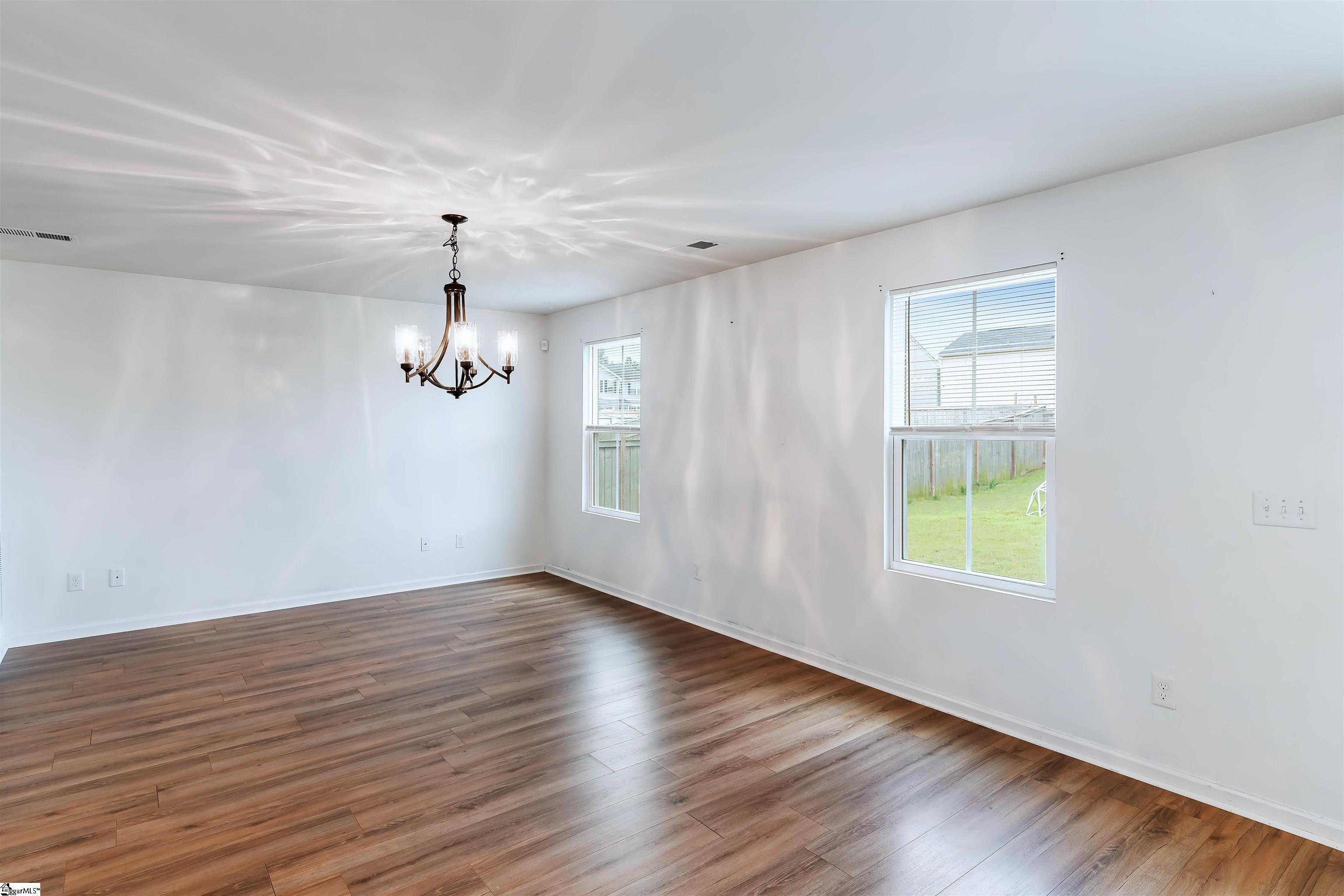 805 Danforth Drive Greenville, SC 29617