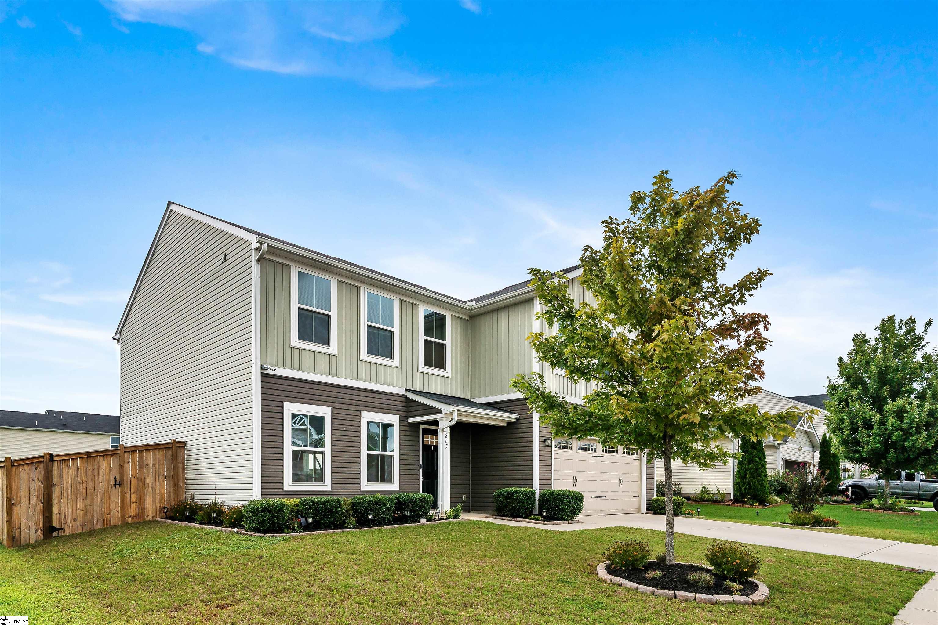 805 Danforth Drive Greenville, SC 29617
