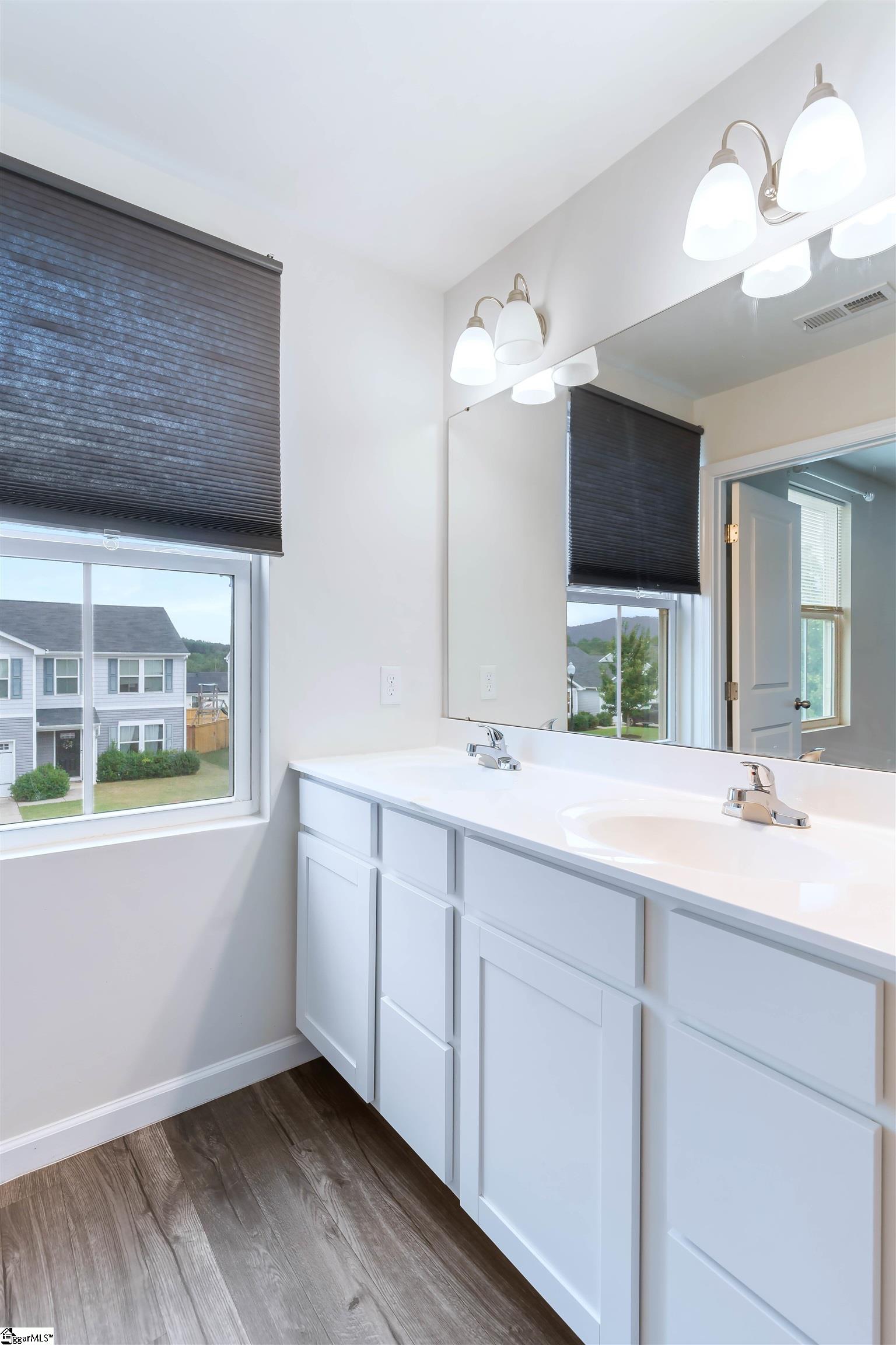805 Danforth Drive Greenville, SC 29617