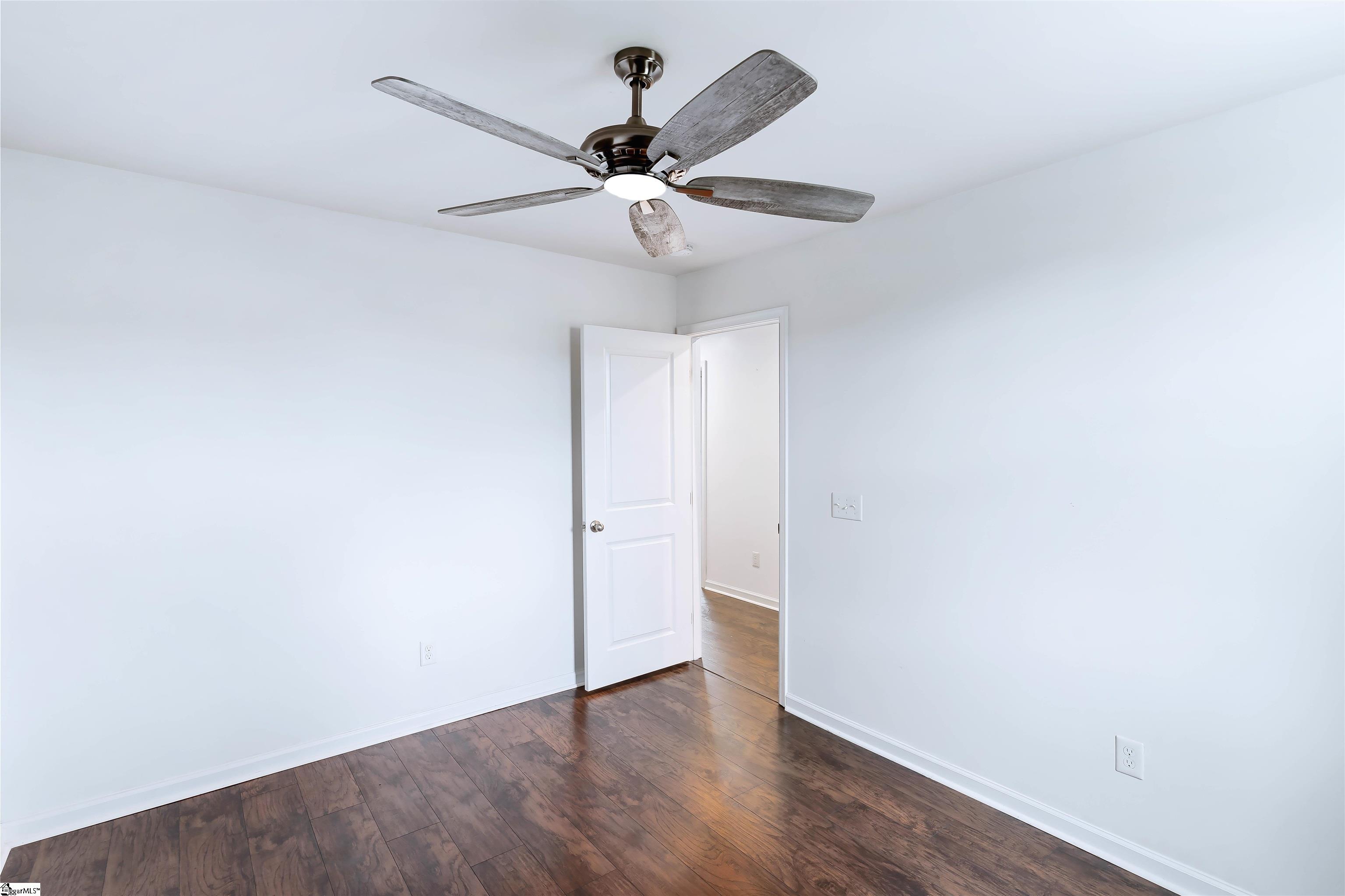 805 Danforth Drive Greenville, SC 29617